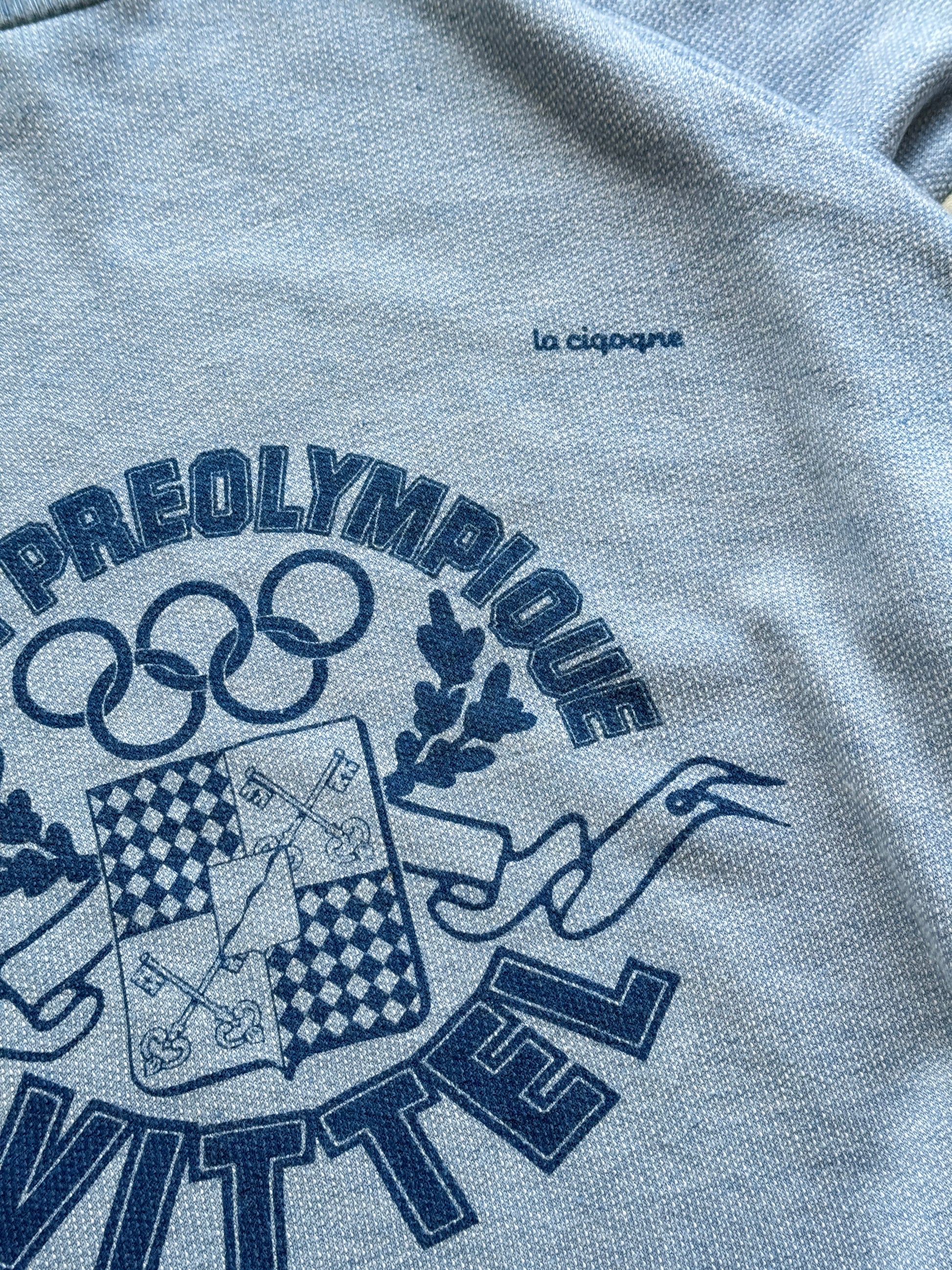 Light Blue La Ciqoqne 80's Vintage Graphic Olympic Sweatshirt Jumper - Medium