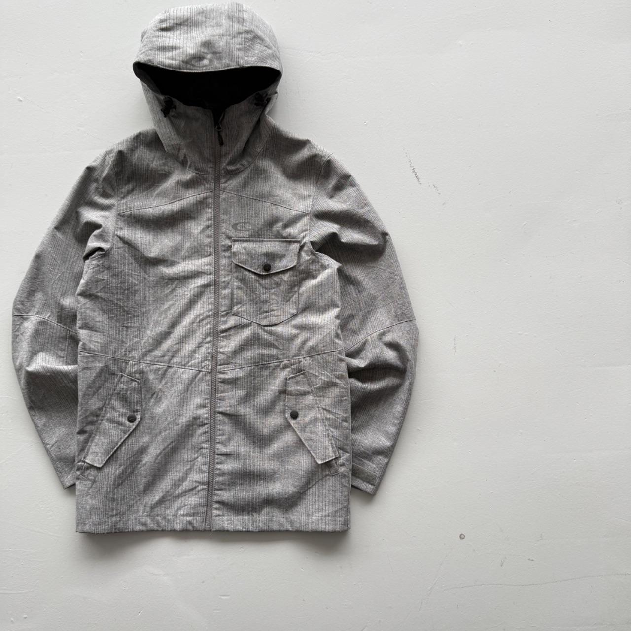 Grey Oakley 00’s Vintage Waterproof Jacket - Small