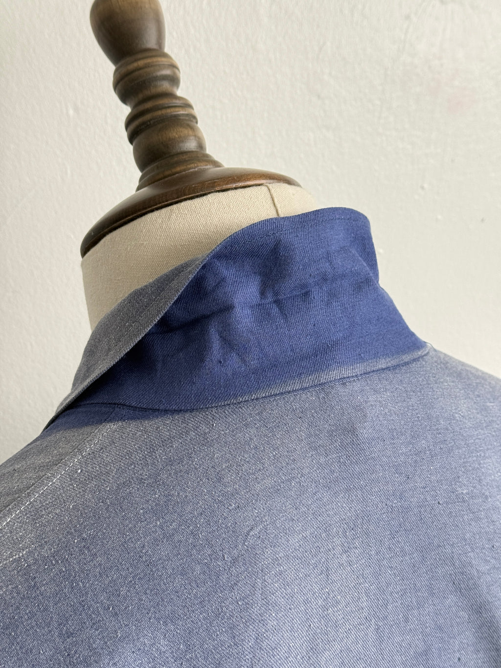 Blue French 1970's Vintage Workwear Chore Jacket Ghost Pocket CH388 - Medium