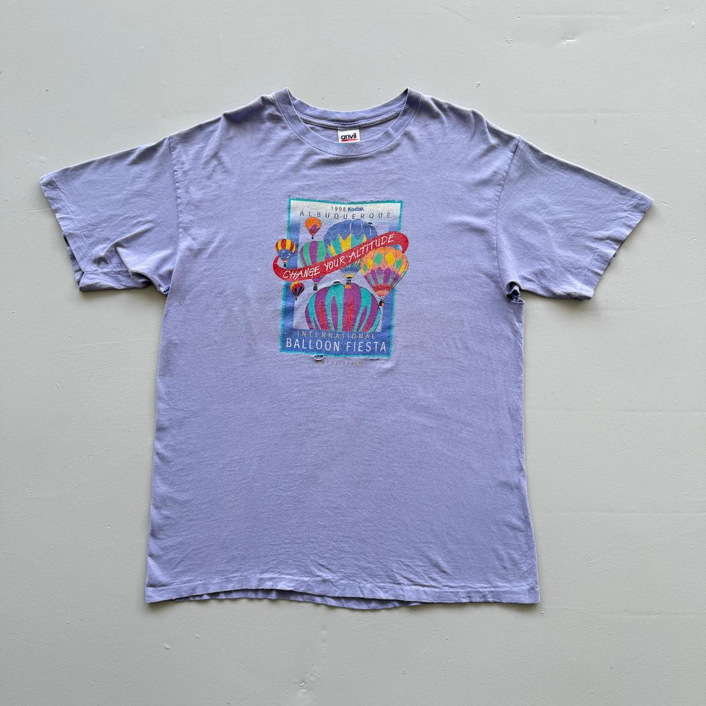 Lilac / Purple Thrashed Balloon Festival Vintage 90s T-shirt - XL