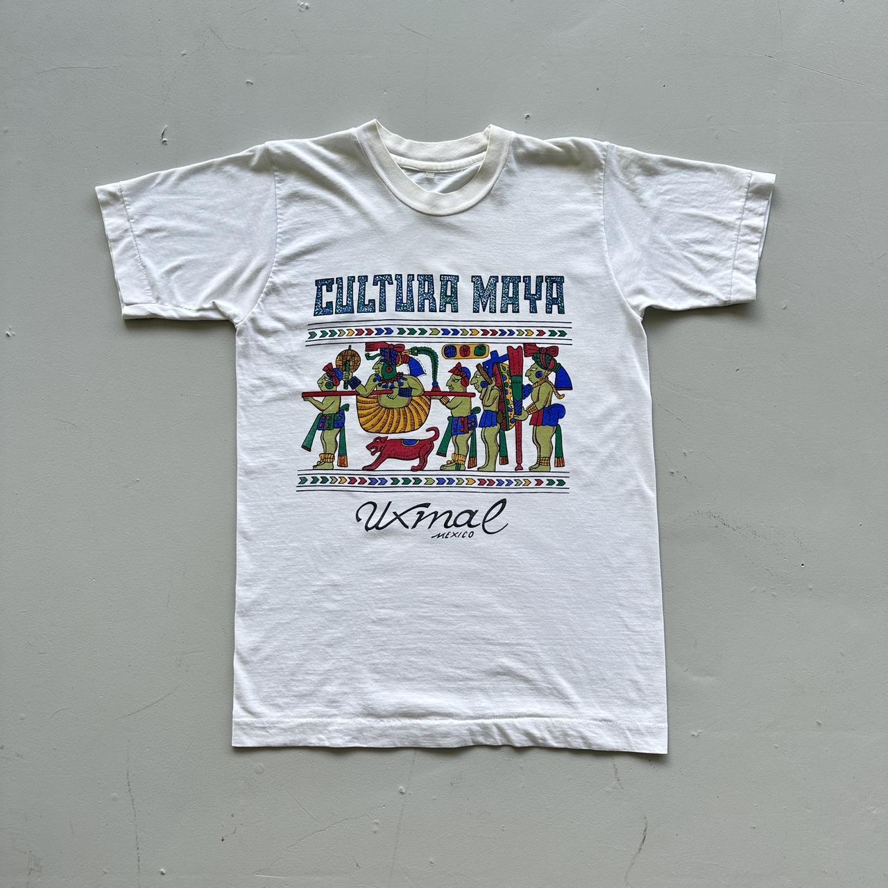 White Aztec 90s Vintage T-shirt - Small
