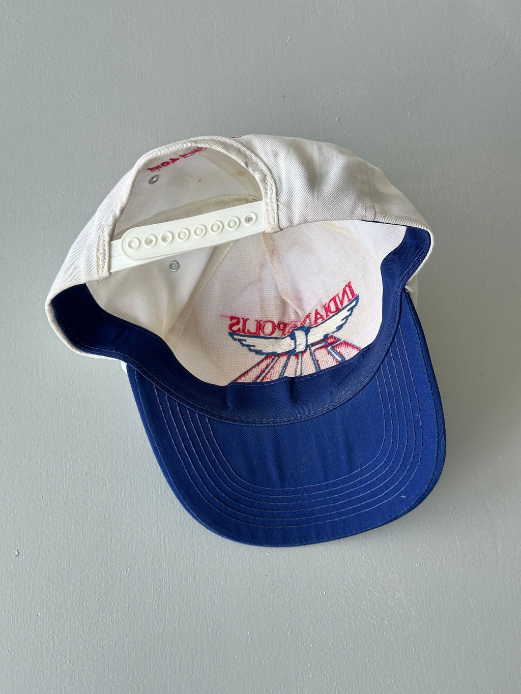 White / Navy Indianapolis 500 1992 Vintage SnapBack Trucker Cap