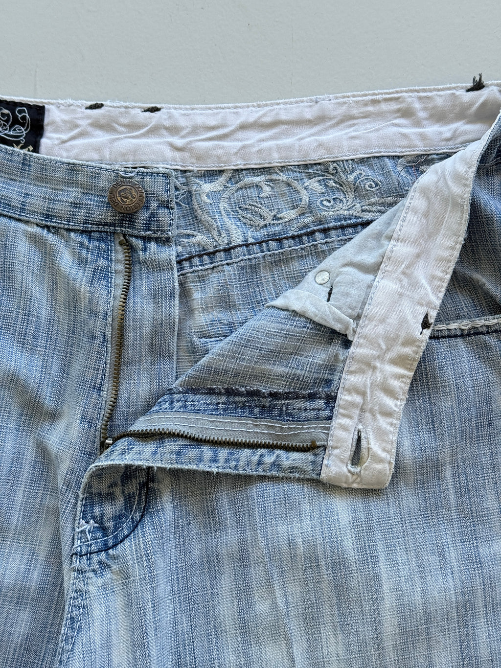 Light Blue Delf 00's Vintage Y2K Baggy Hip Hop Denim Shorts - W38 x L14