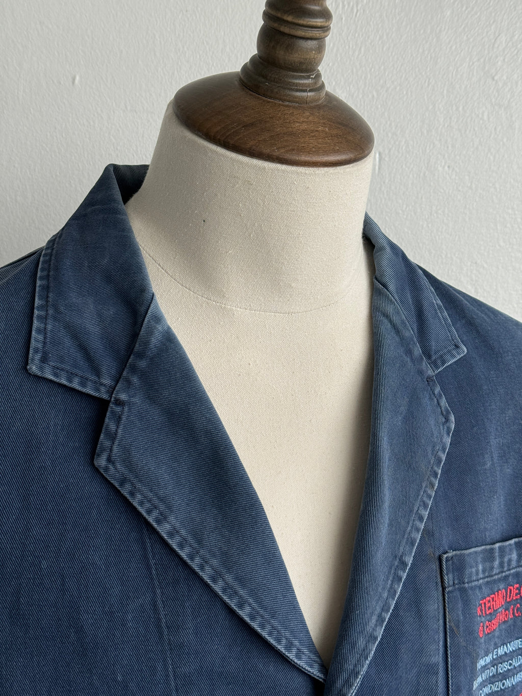 Faded Blue Italian Made 90's Vintage Workwear Chore Jacket CH450 - Medium