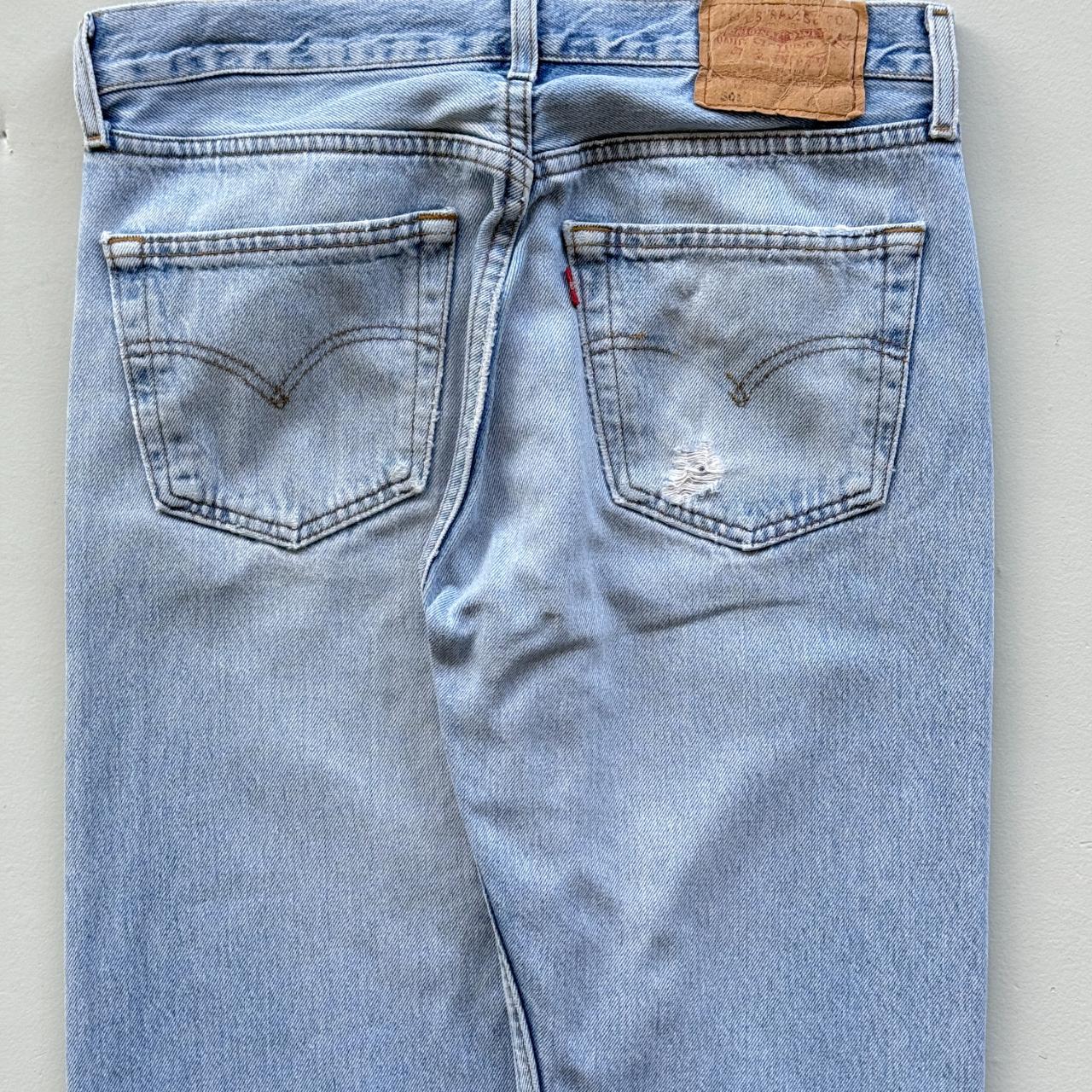 Light Blue Levi's 501 Denim Straight Leg 90's Vintage Jeans - 31” x 28”