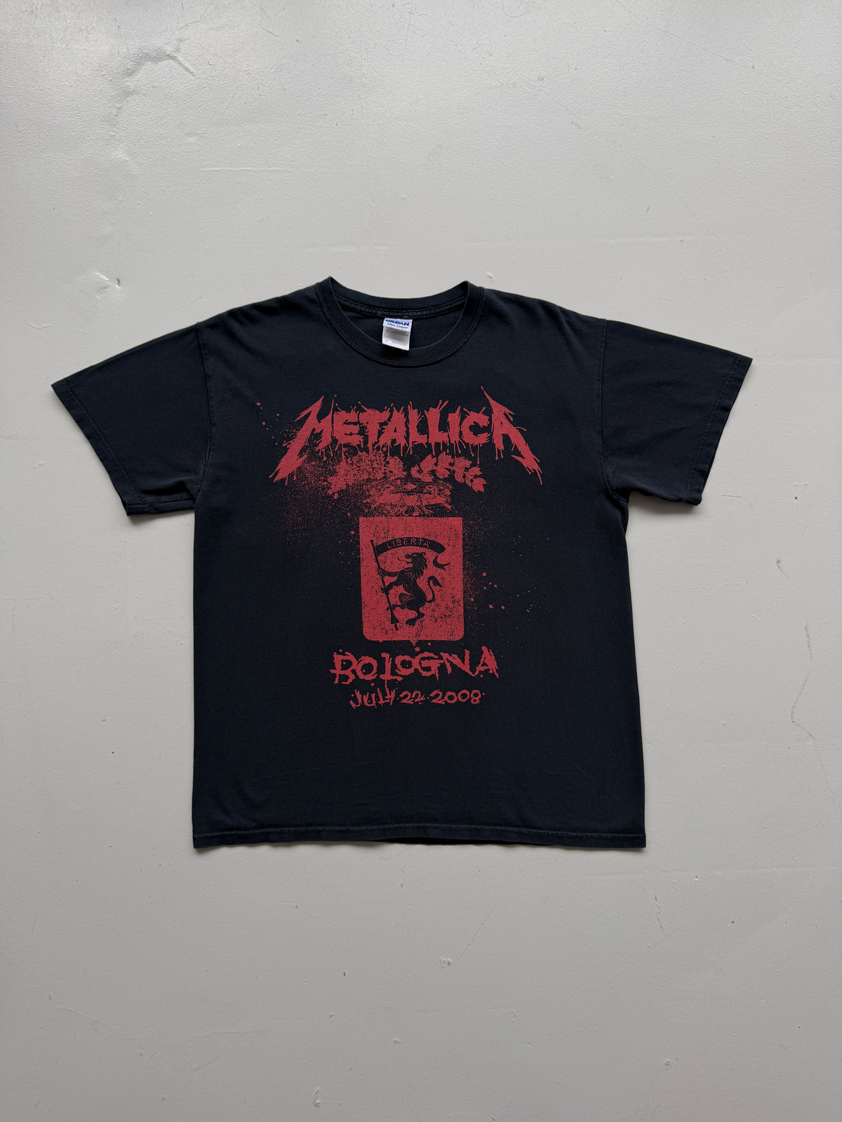 Black Metallica Bologna 2008 Vintage Band Graphic T-Shirt