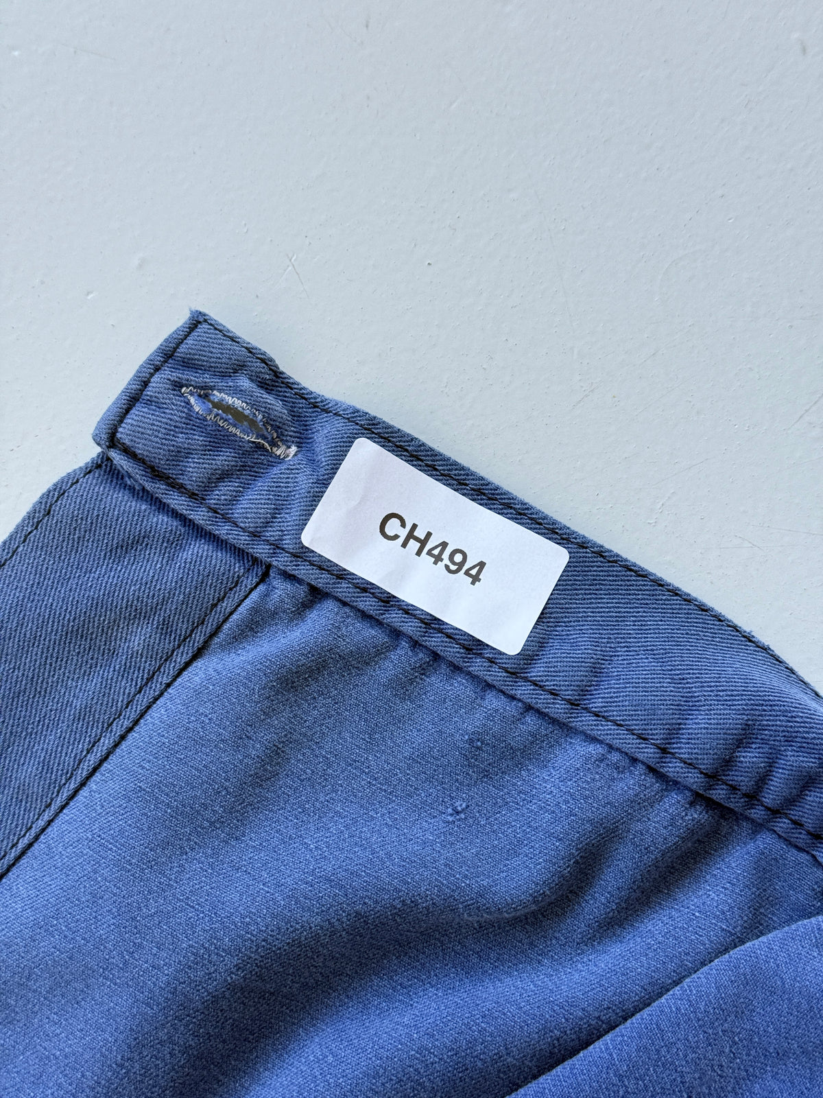 Thrashed Blue French 1960s Vintage Workwear Chore Jacket CH494 - Small