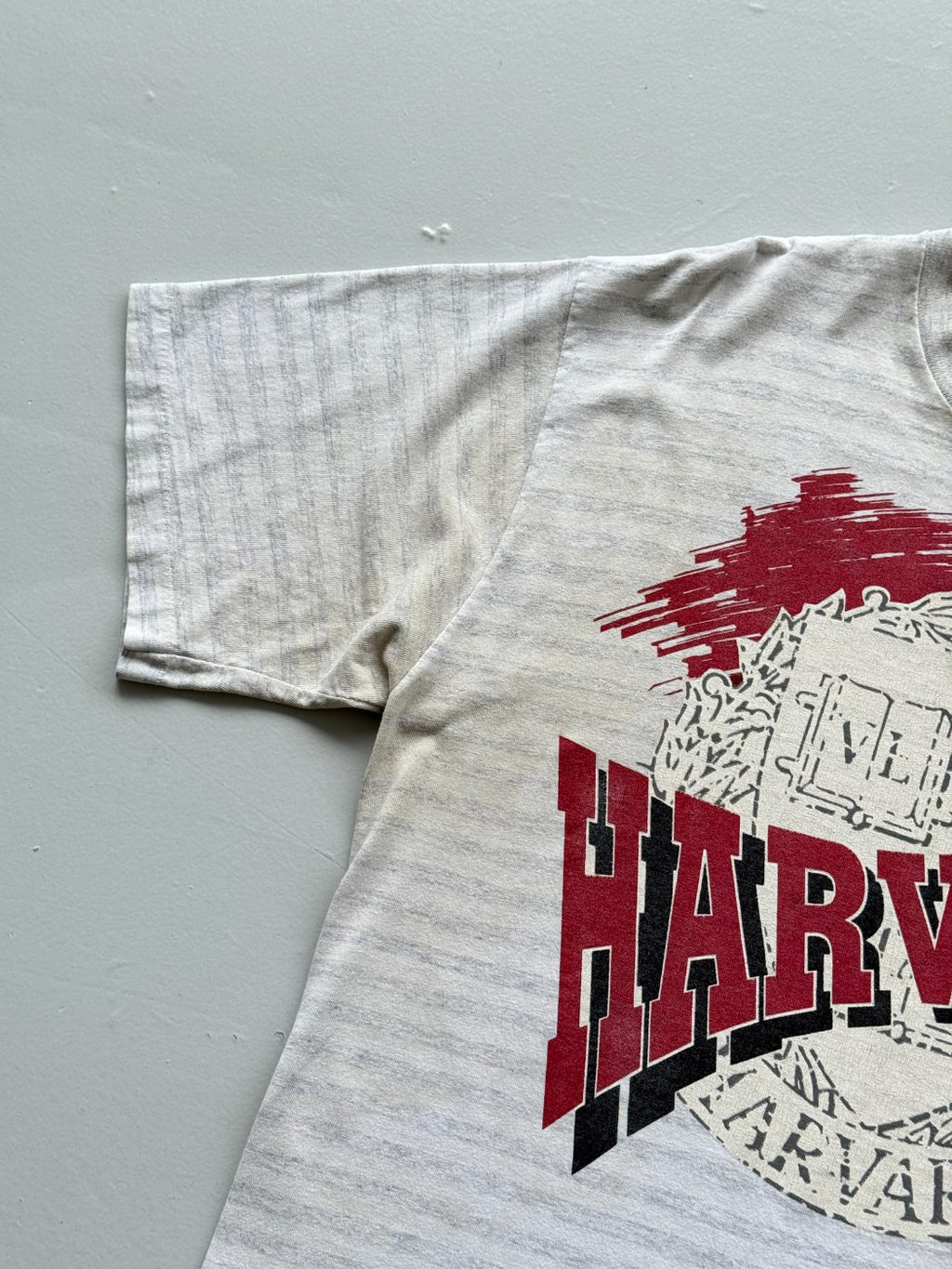 Savvy Sportswear Harvard University Graphic 90s Vintage Single Stitch T-Shirt -