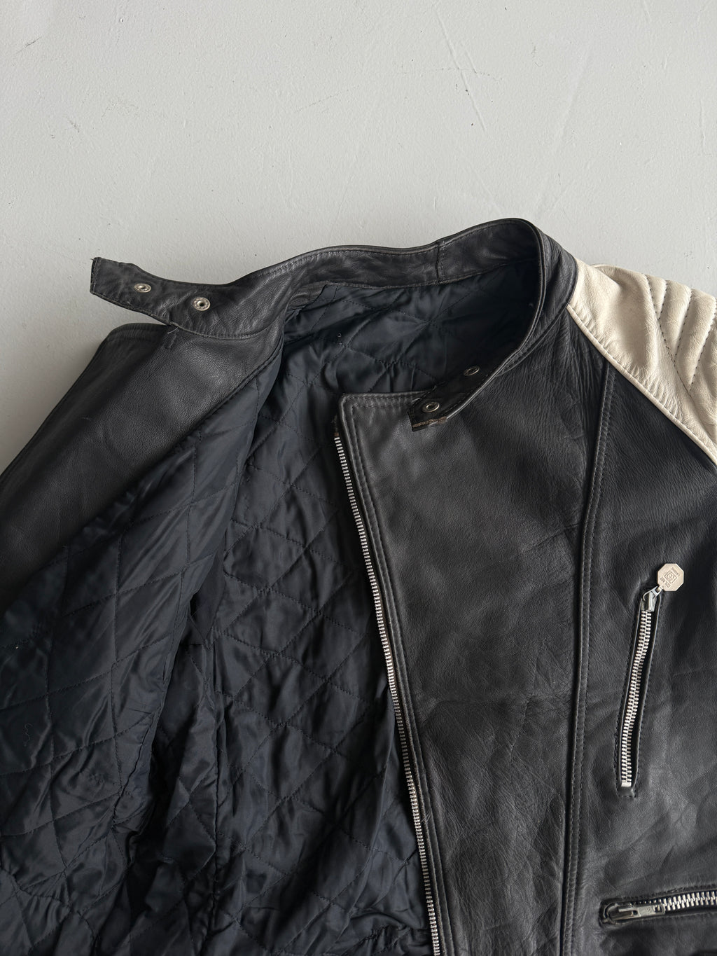 Black 80's Vintage  Moto Leather Biker Jacket - Mens Small - Womens Oversized 10