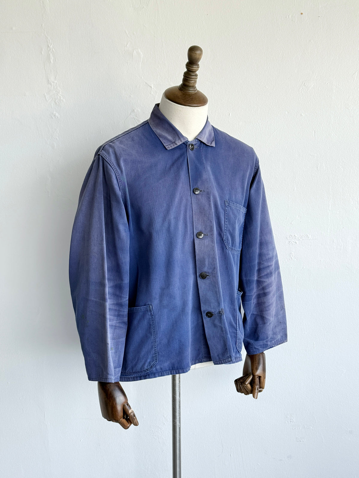 Thrashed Blue French 1950's Vintage Workwear Chore Jacket CH487 - Small