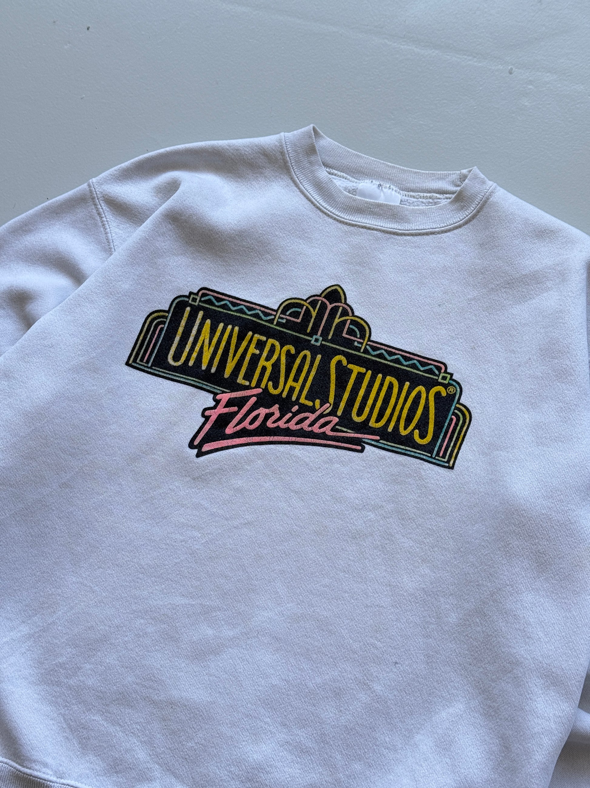 Universal Studios Florida 90's Vintage Sweatshirt - Medium
