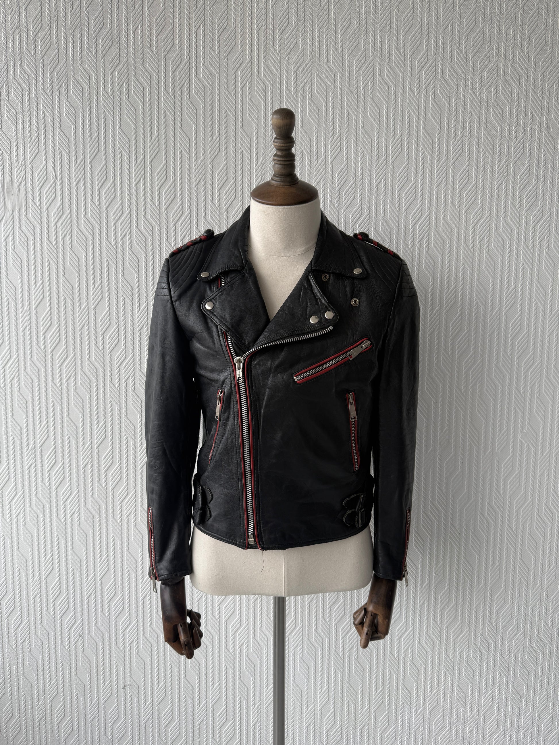 Black & Red 90's Vintage leather Biker Jacket - Mens Small - Womens 10