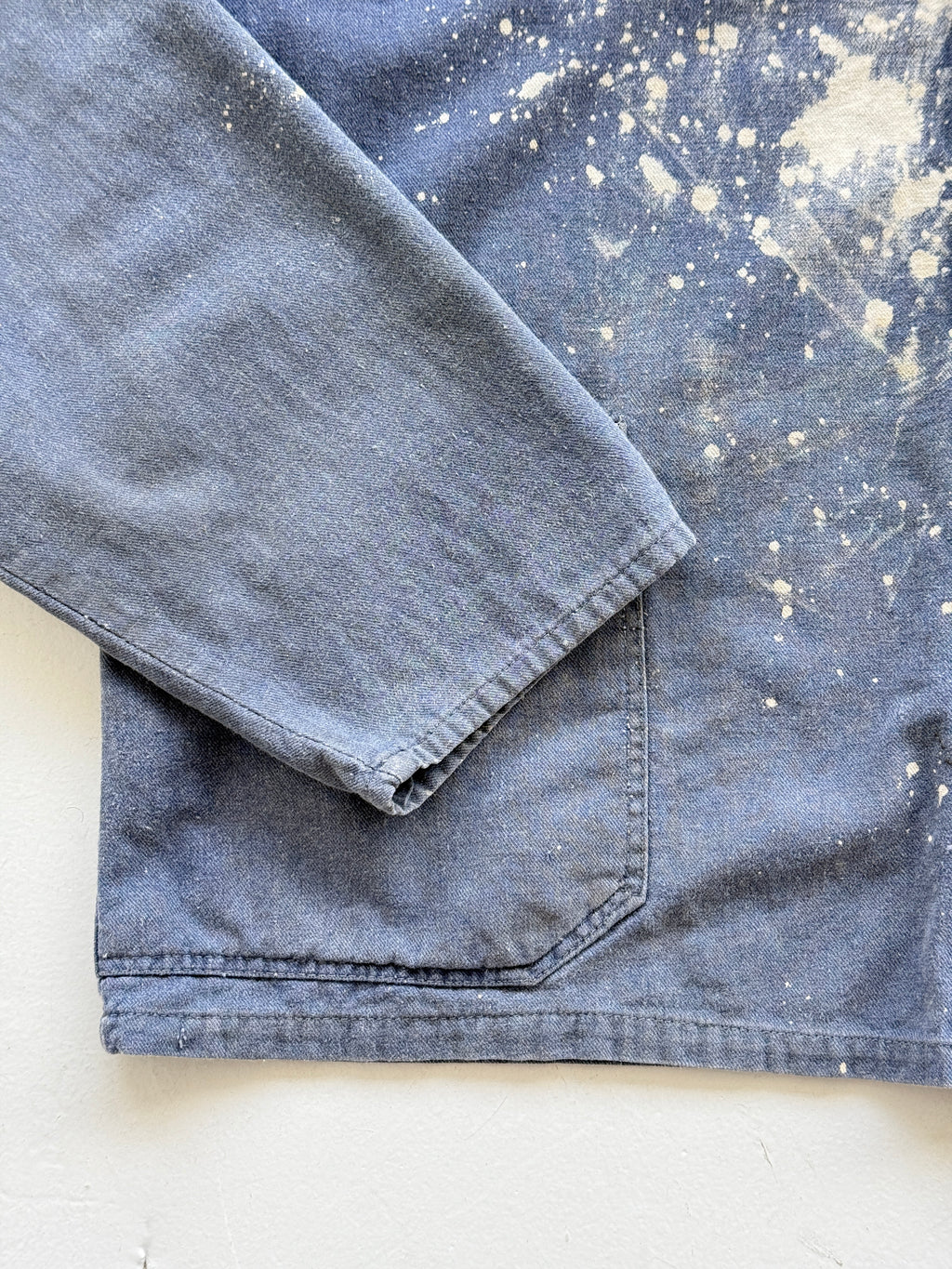 Thrashed Blue French Vintage Workwear Chore Jacket CH362 - Medium