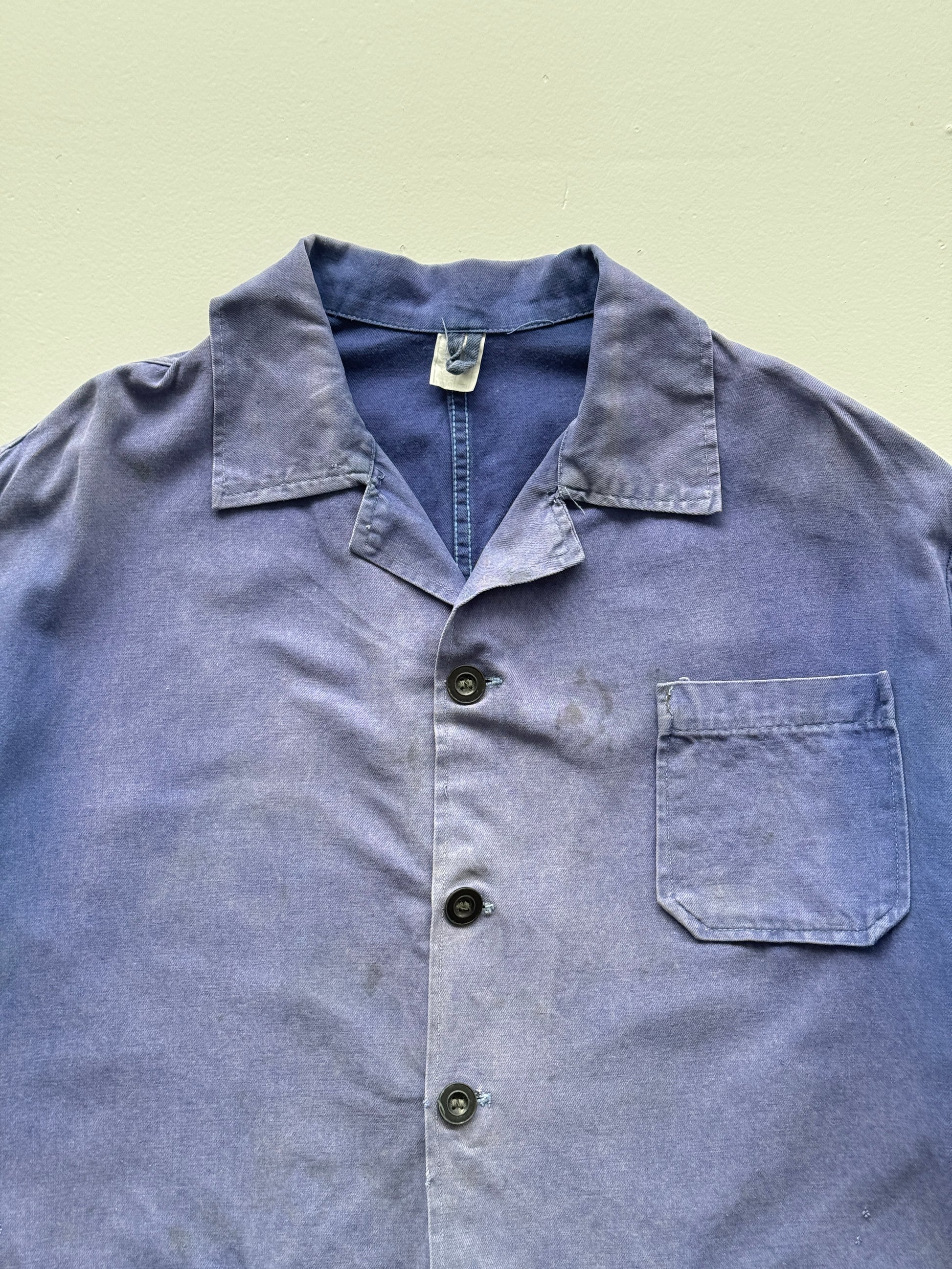 Thrashed Faded Blue French Chore Jacket 70's Vintage Workwear CH188 - Large