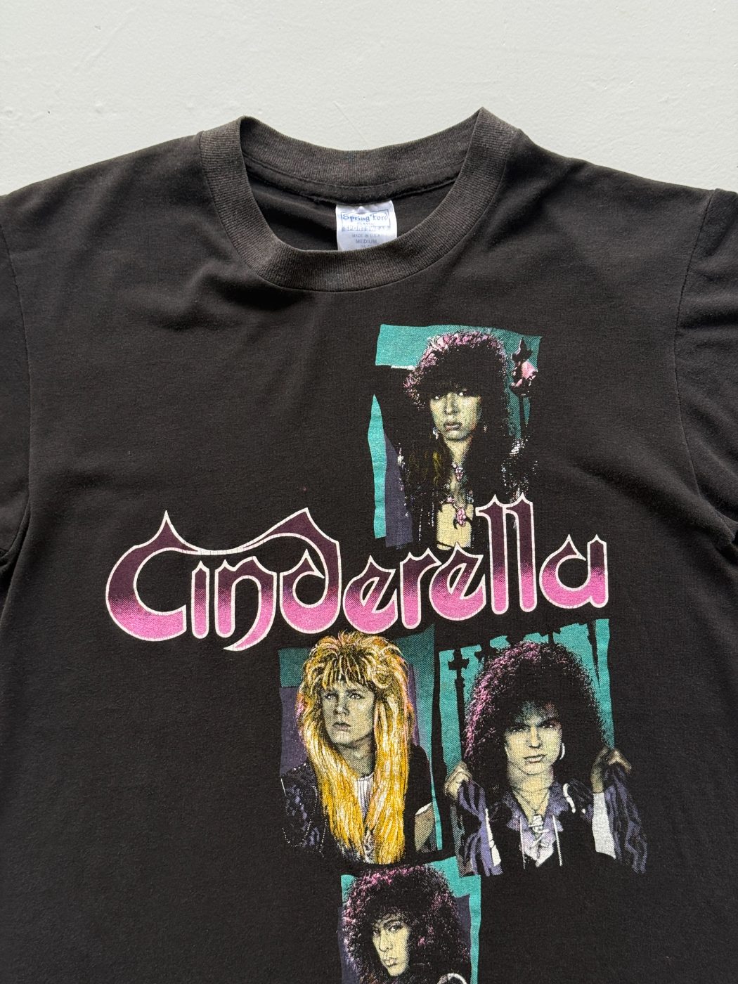 Cinderella Shakes The U.S.A. Single Stitch 80's Vintage Band T-Shirt -Small