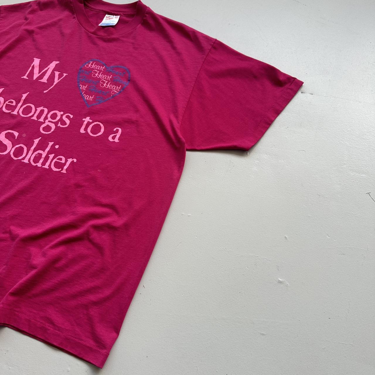 My Heart Belongs to a Soldier' 90s Vintage Pink T-shirt - XL
