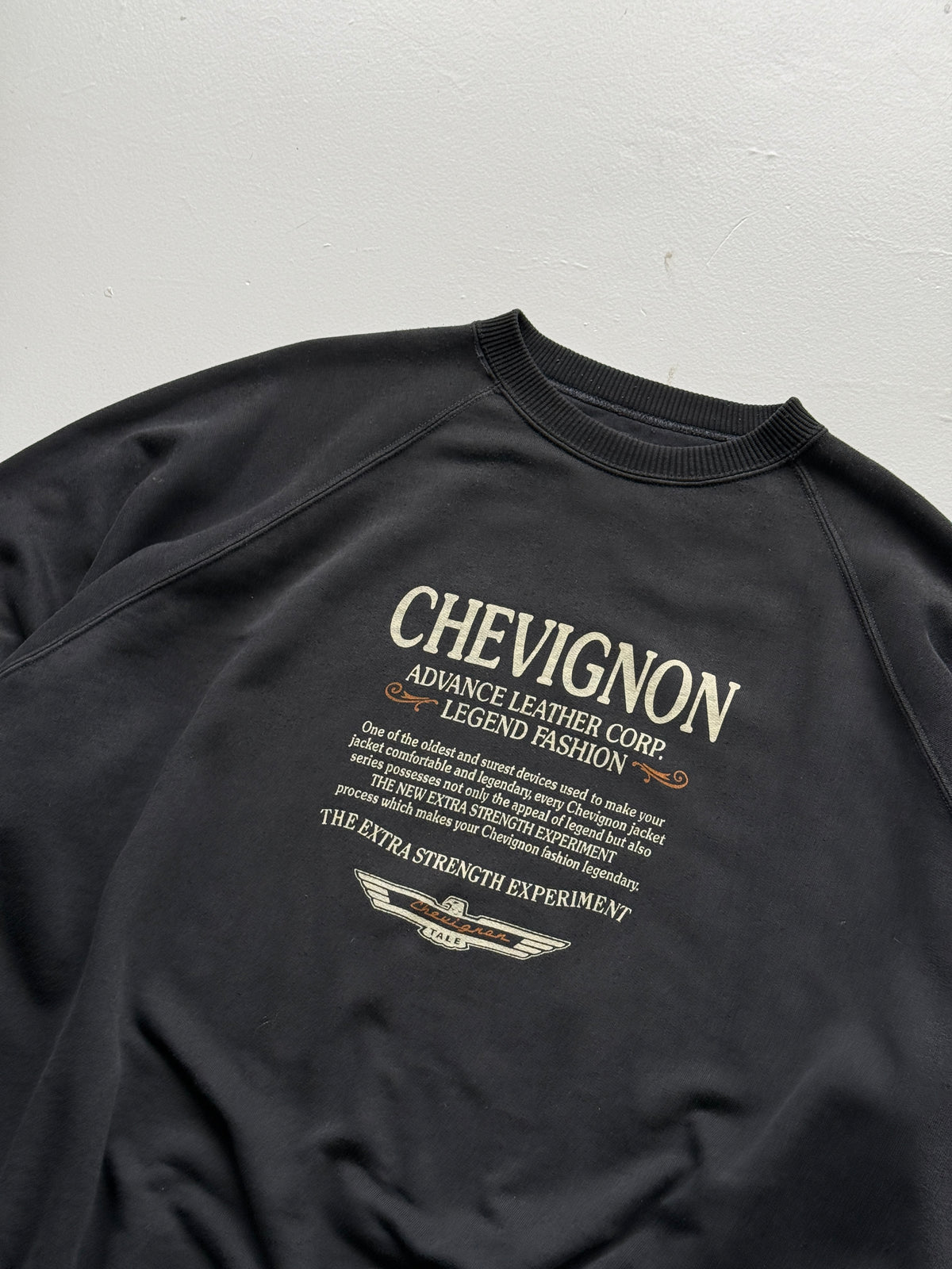 Chevignon Advance Leather Corp. 90's Vintage Sweatshirt - XL
