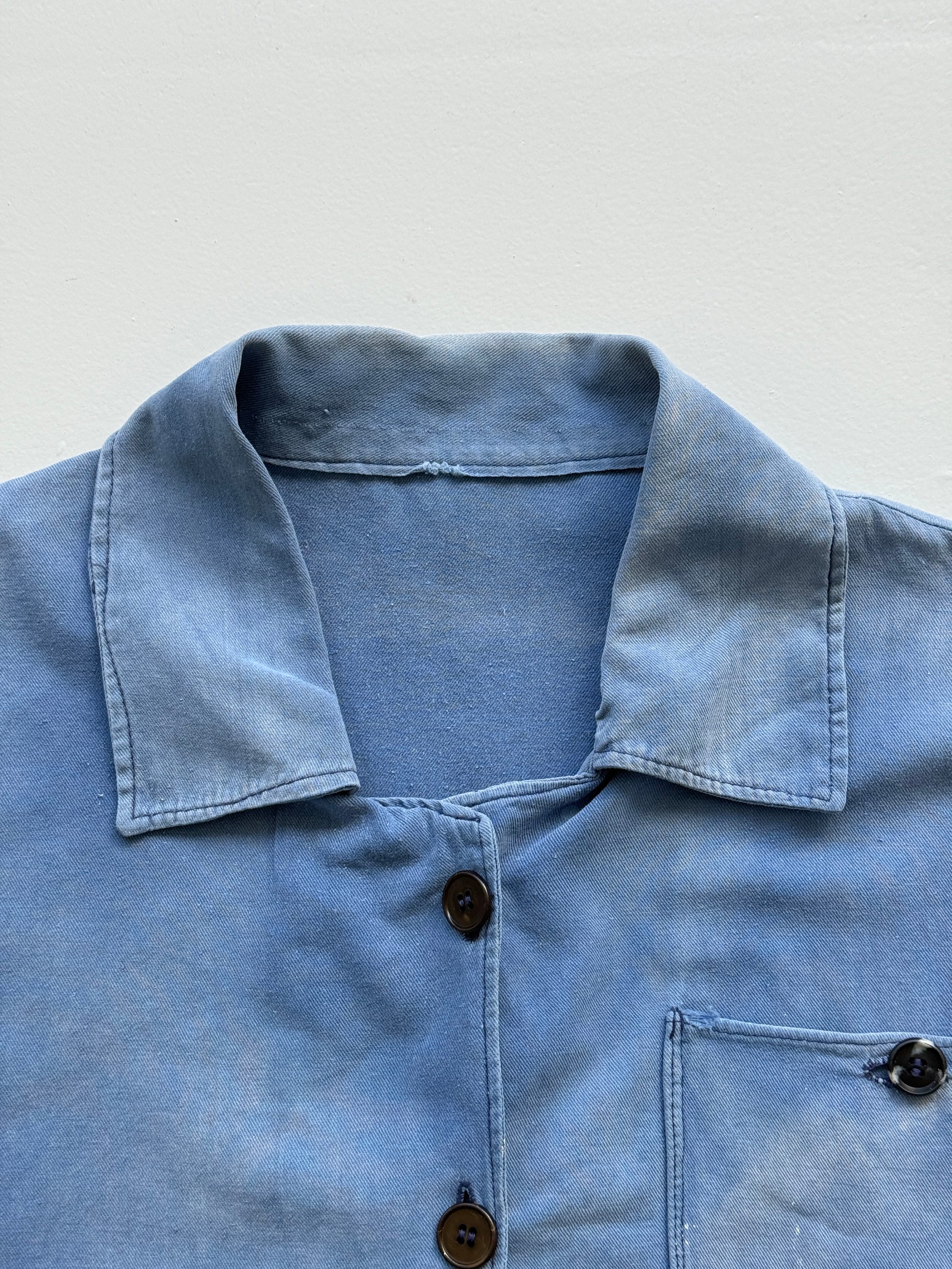 Thrashed Faded Blue French Chore Jacket 70's Vintage Workwear CH175 - XL
