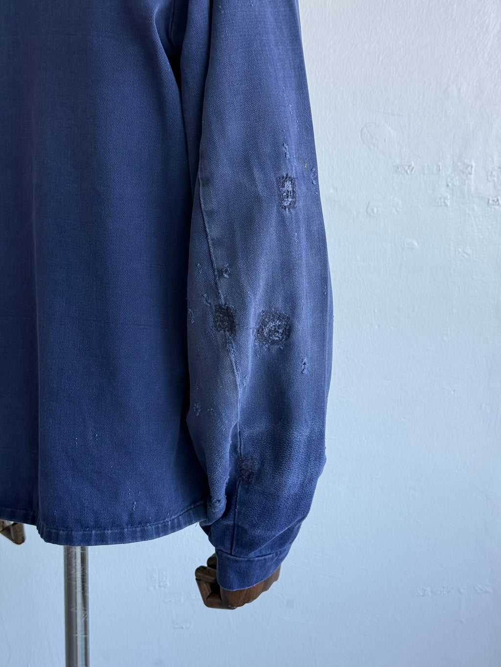 Thrashed Blue French 1970s Vintage Workwear Chore Jacket CH456 - Small