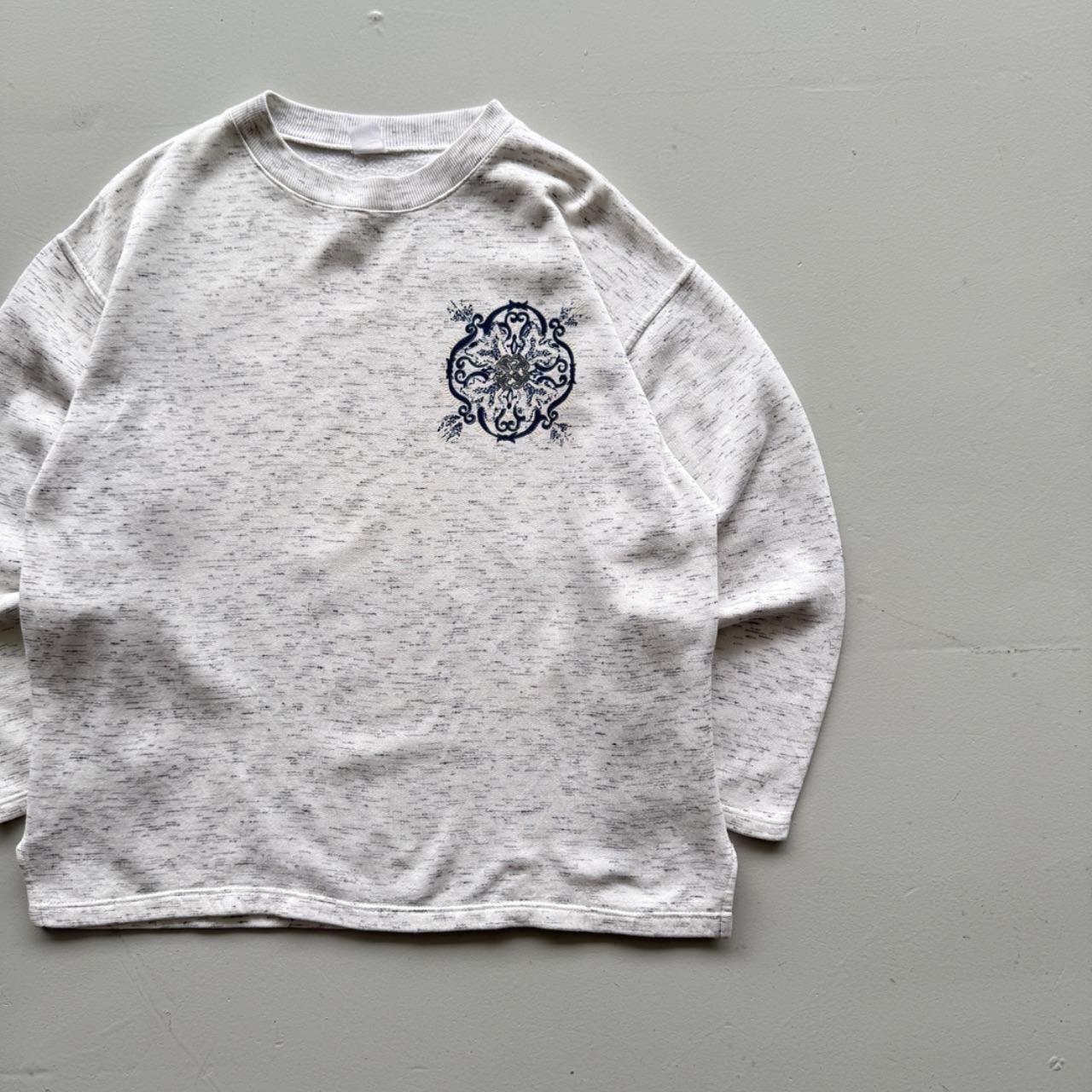 Grey Surfer 90’s Vintage Surf Style Sweatshirt - Medium