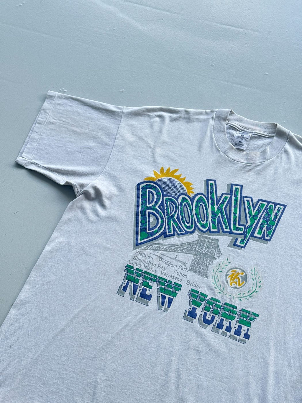 Brooklyn New York Single Stitch 90's Vintage Graphic T-Shirt - XL
