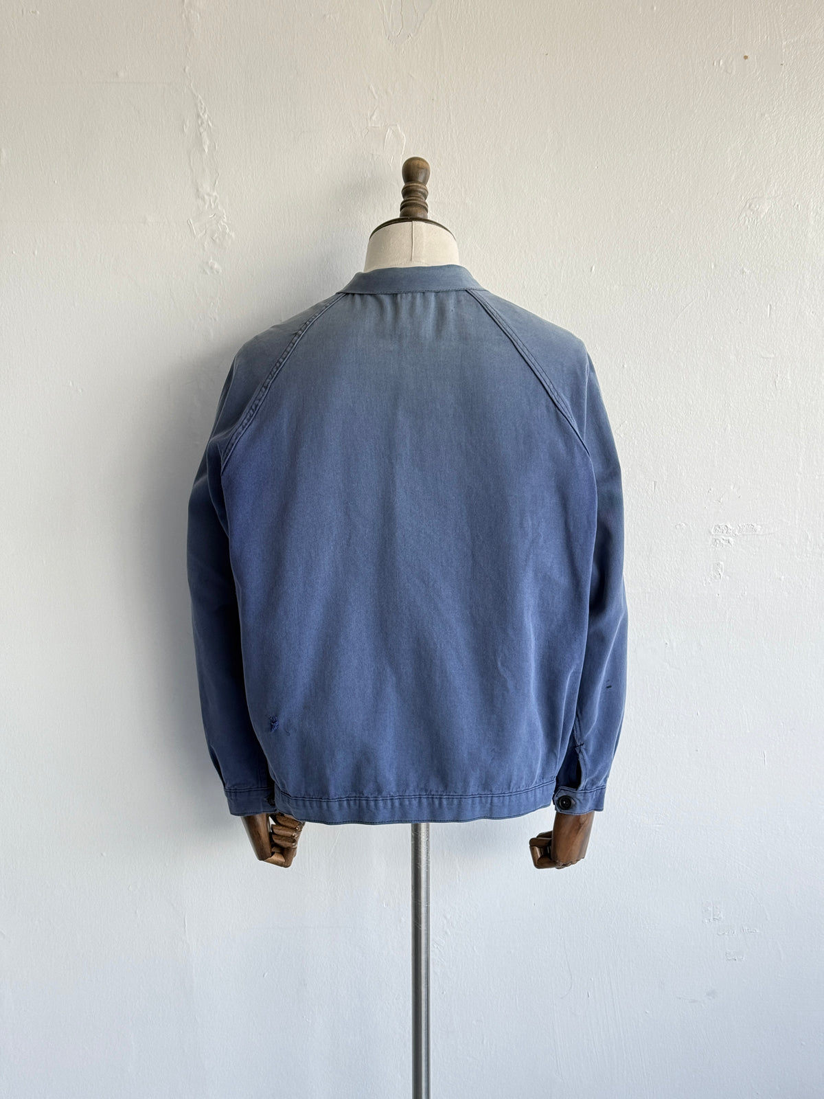 Thrashed Blue French 1960s Vintage Workwear Chore Jacket CH494 - Small