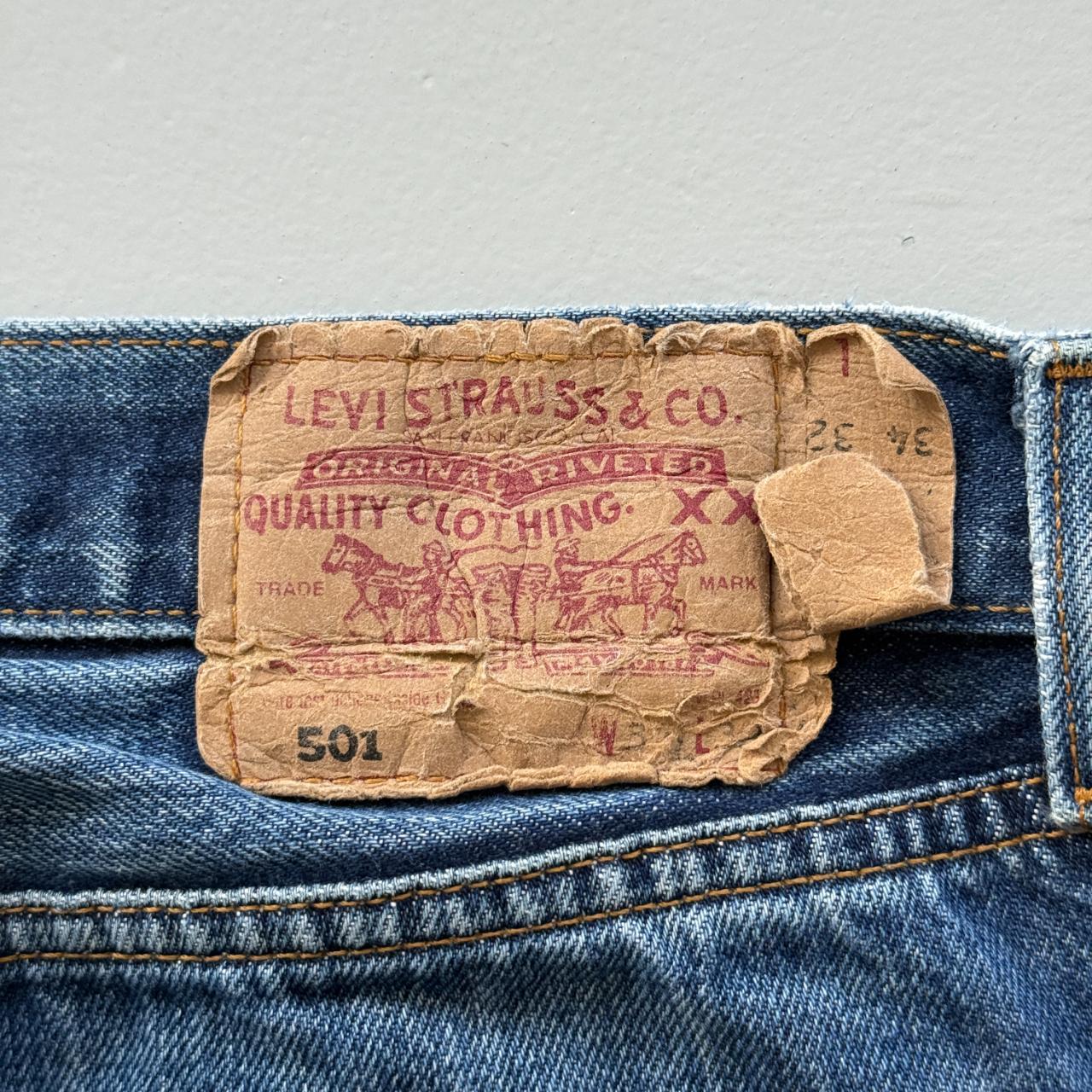 Navy Blue Levi's 501 Denim Straight Leg 90's Vintage Jeans - 32” x 29”