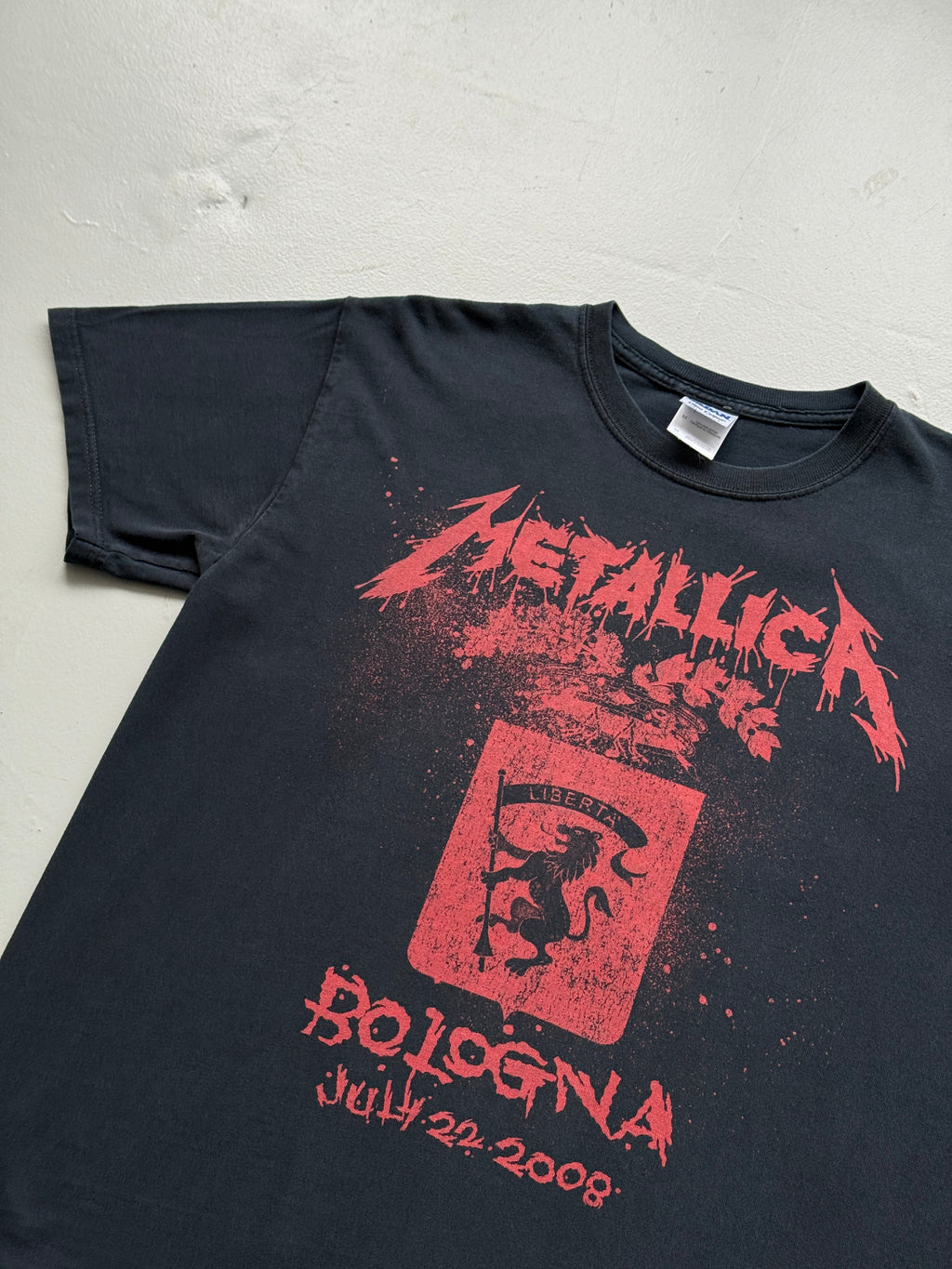 Black Metallica Bologna 2008 Vintage Band Graphic T-Shirt - Medium