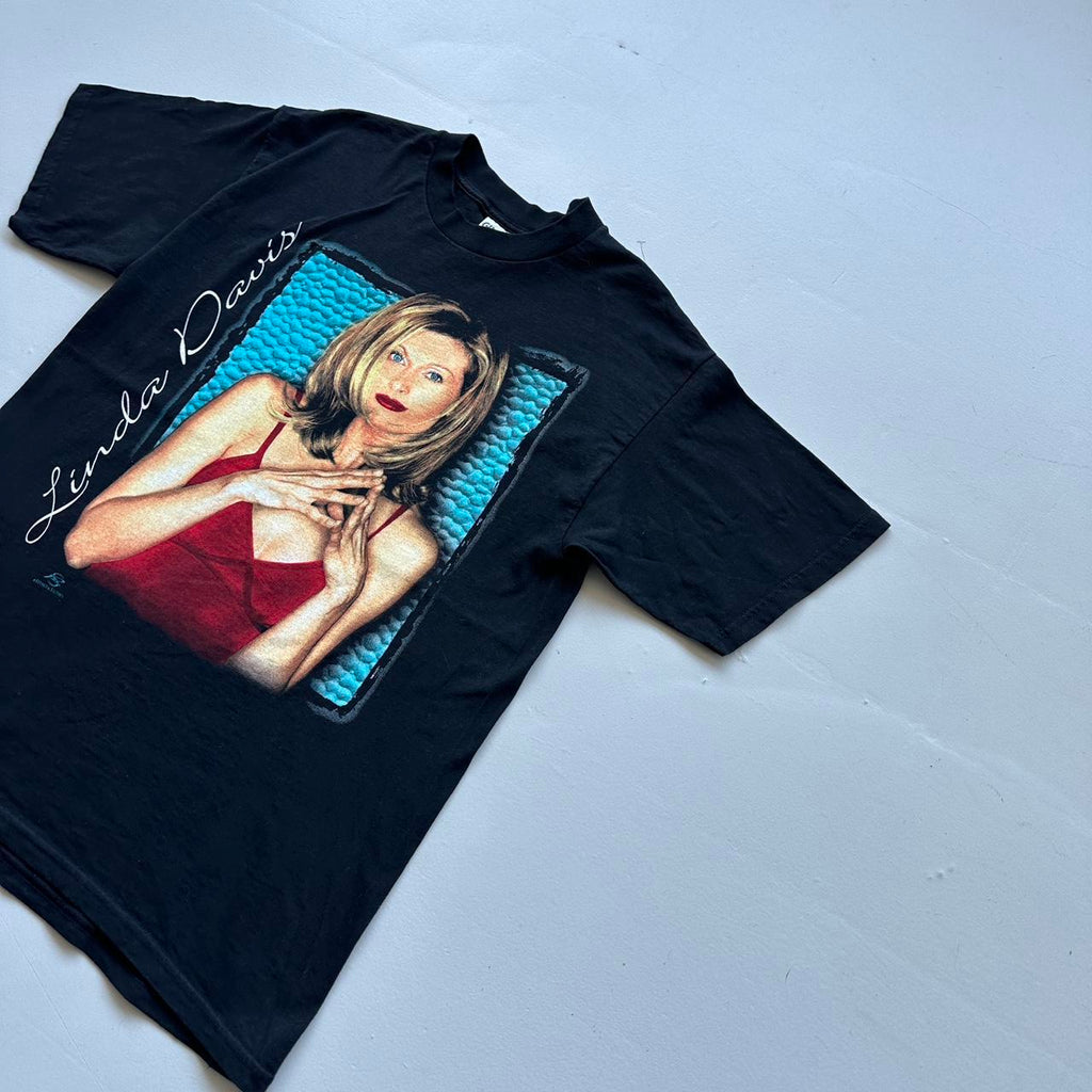 Linda Davies Black 90s Vintage T-shirt - Large