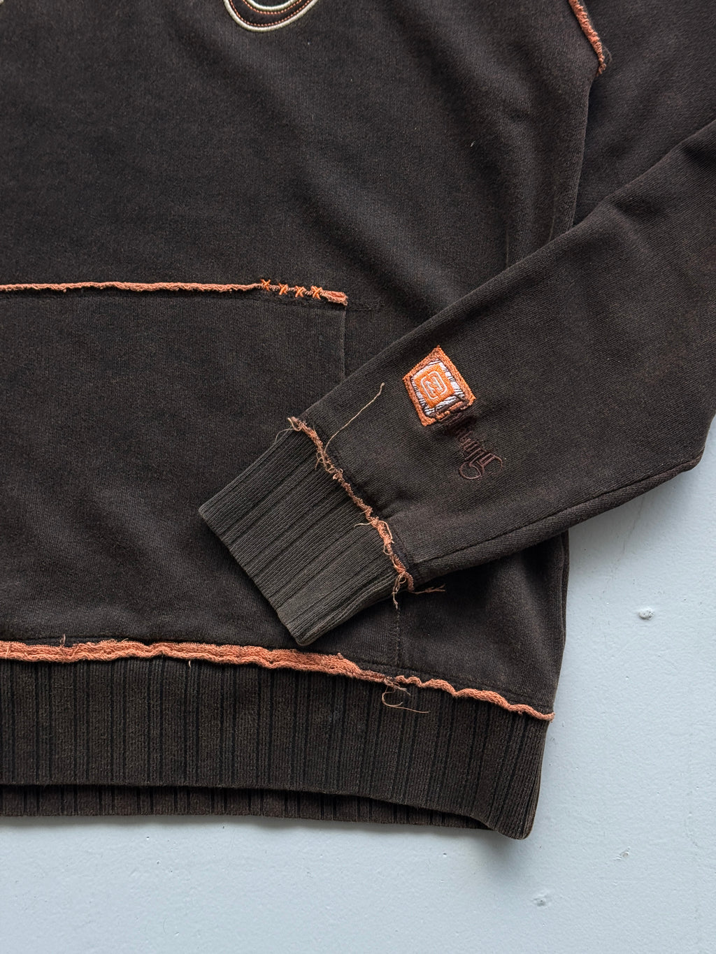 Brown Billabong 00's Vintage Y2K Surfer Graphic Hoodie - Medium