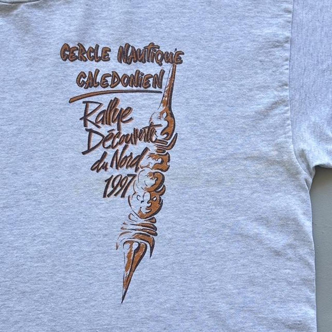 Grey Tribal / Surfwear 90s Vintage T-shirt - 2XL