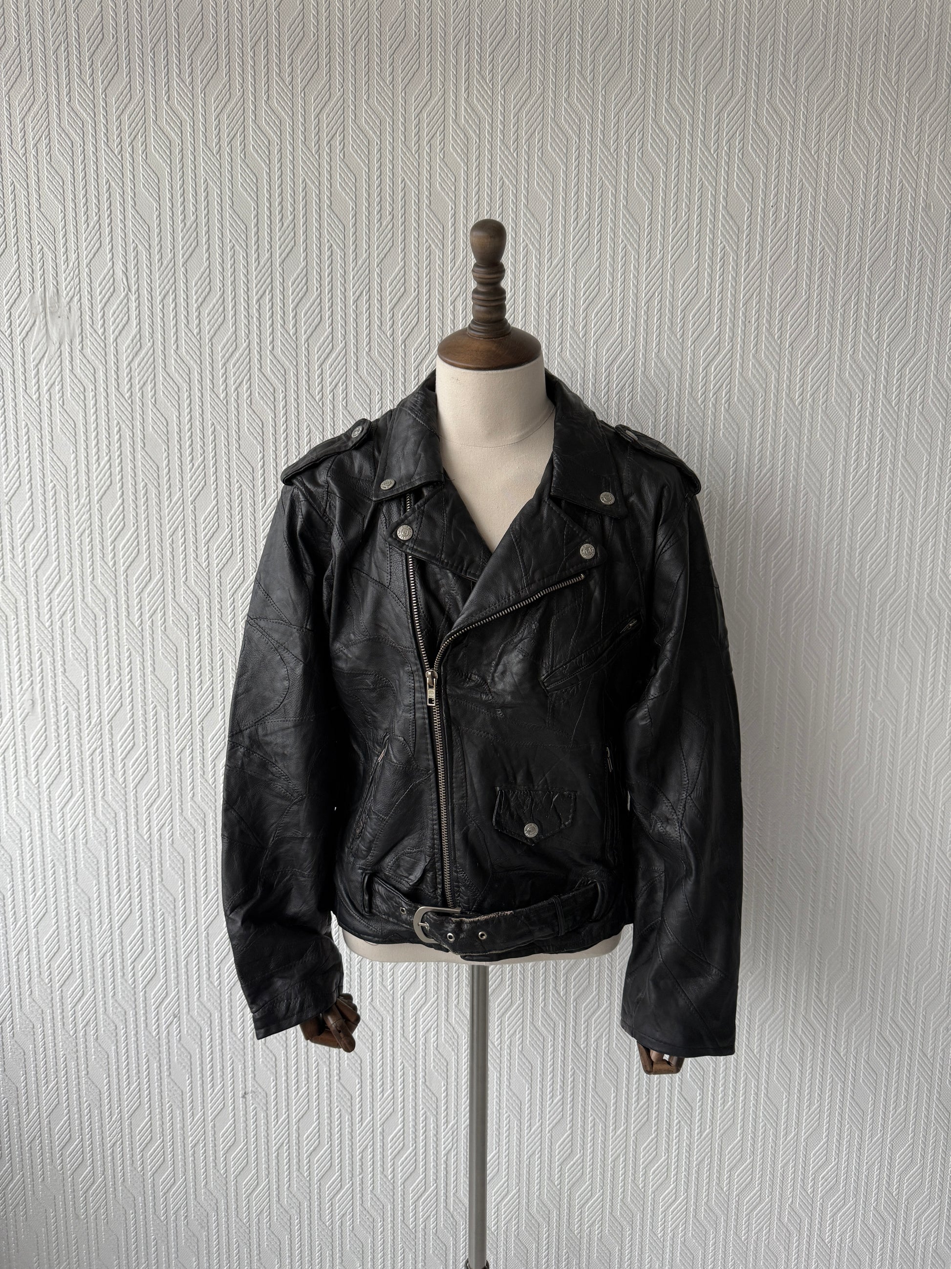 Black 80's Vintage Leather Biker Jacket- Medium