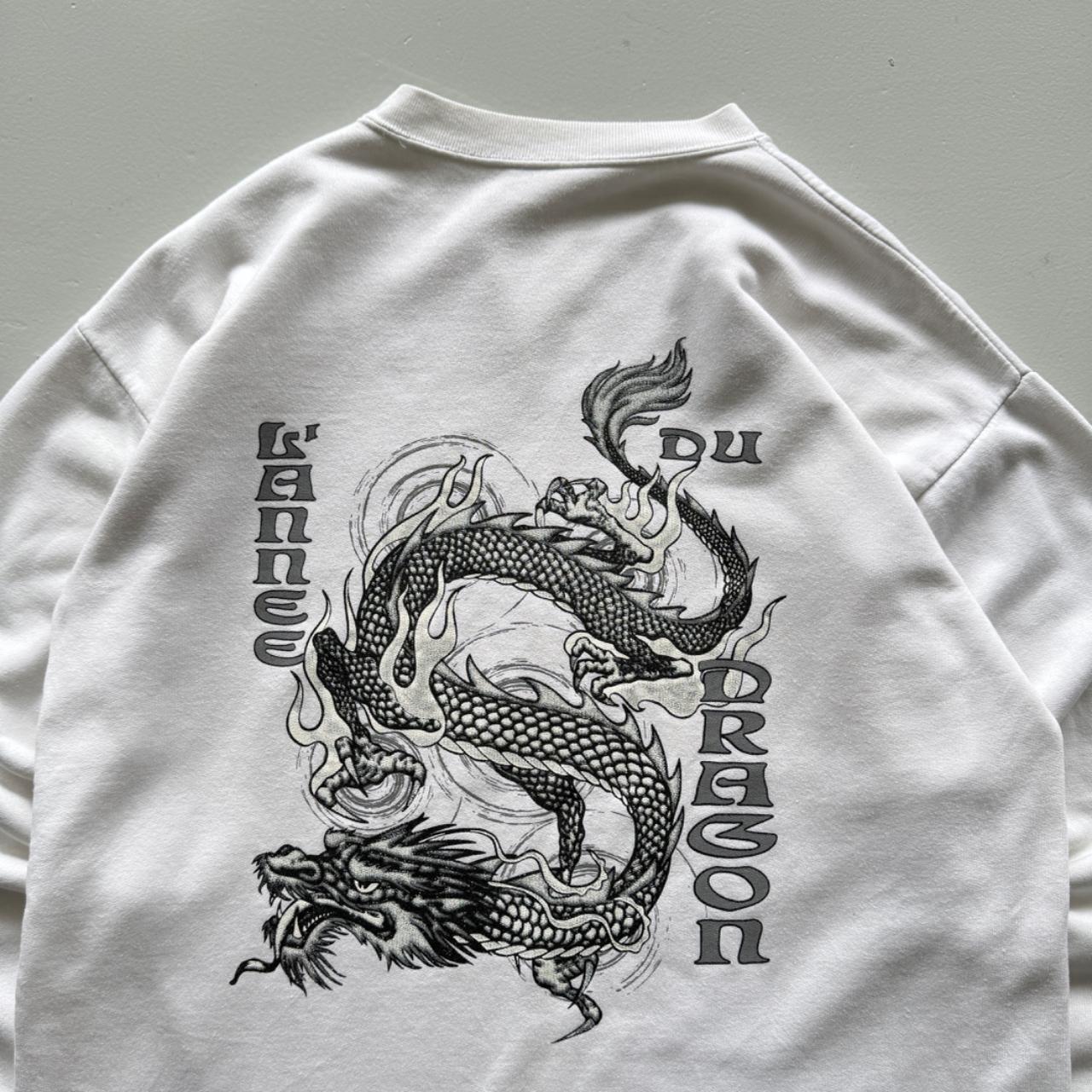 White Surfer 90’s Vintage Dragon Sweatshirt - Medium