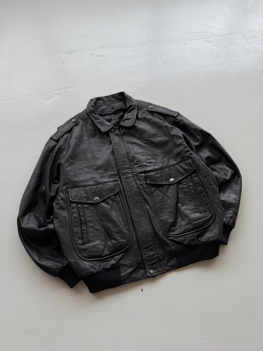Black A2 Leather Vintage Aviation Bomber Jacket 002 - Large