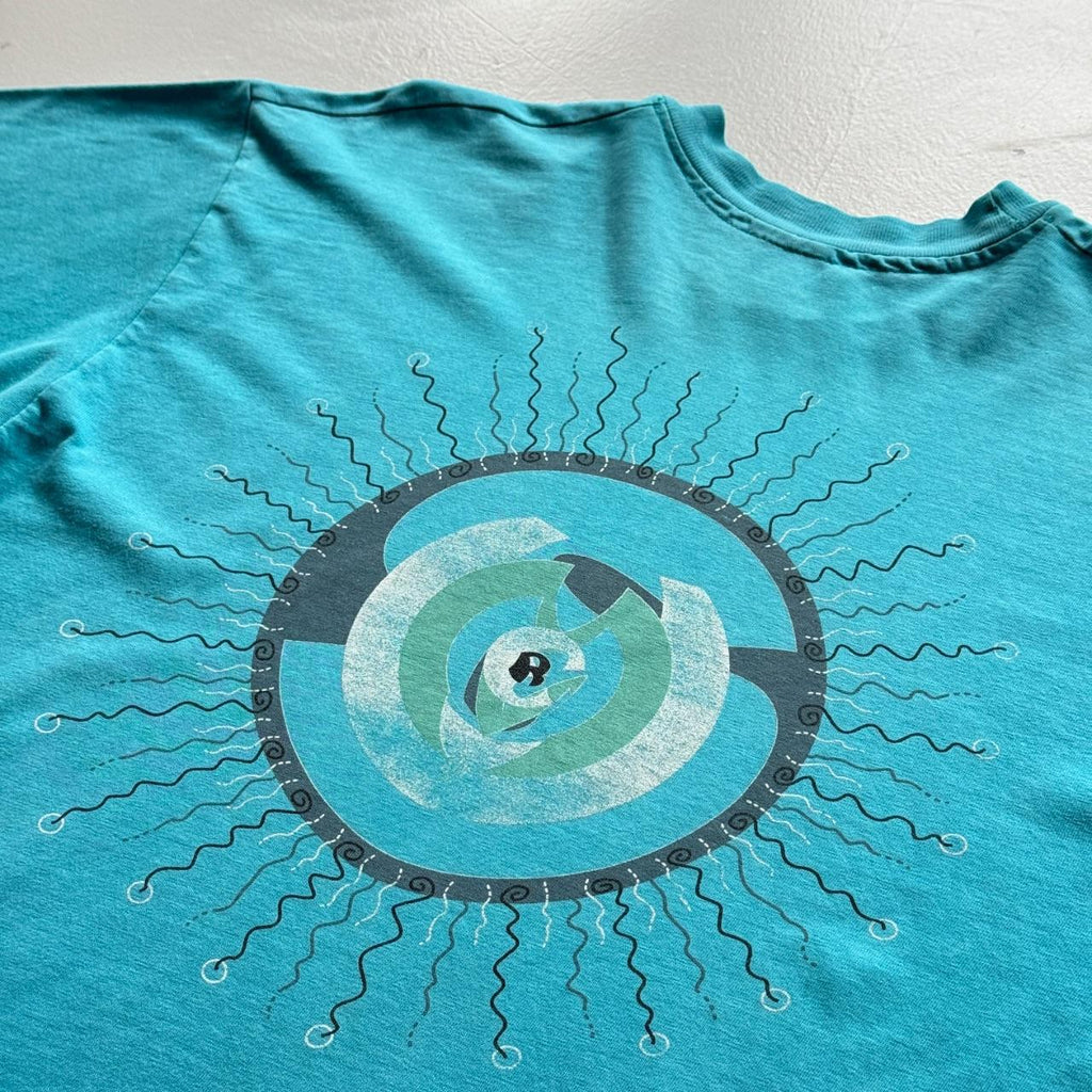 Blue Surfer 90s Vintage Graphic Surf T-Shirt - Medium