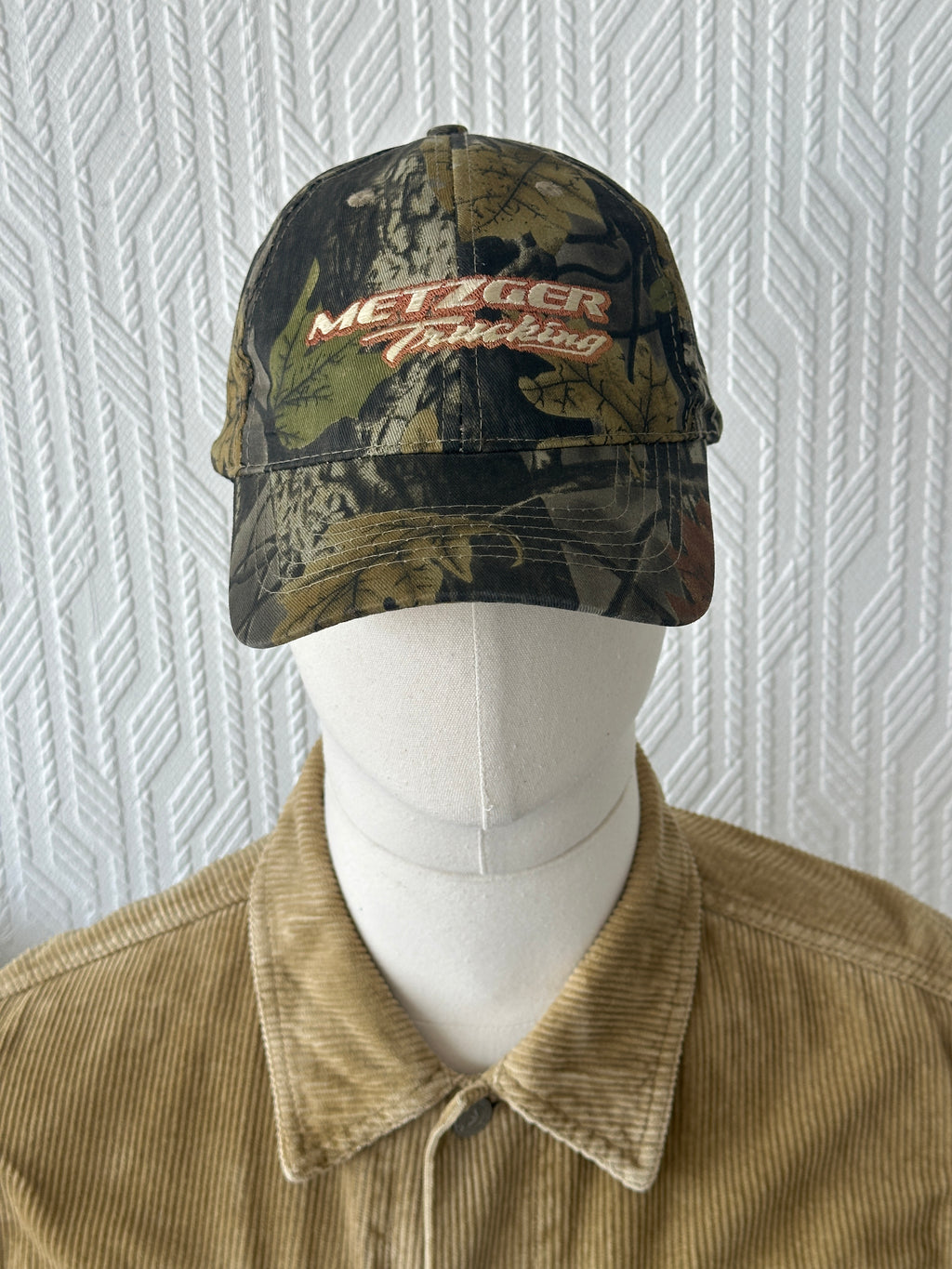 Camo Metzger Trucking 90's Vintage SnapBack Trucker Cap