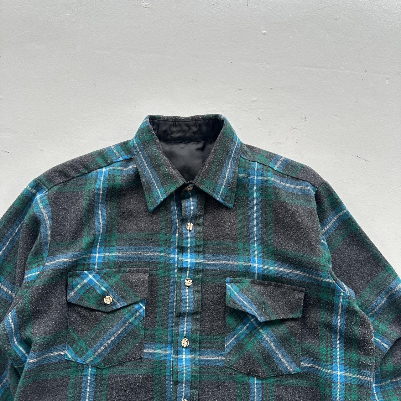 Green Grey Checkered 90s Vintage Long sleeve - Medium