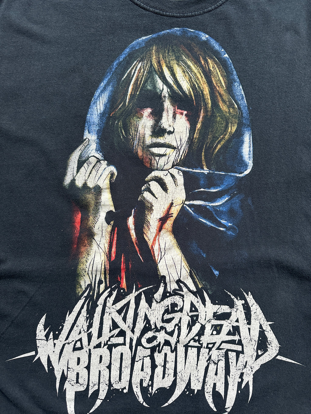 Black Walking Dead on Broadway 00's Vintage Emo Graphic T-Shirt - Large