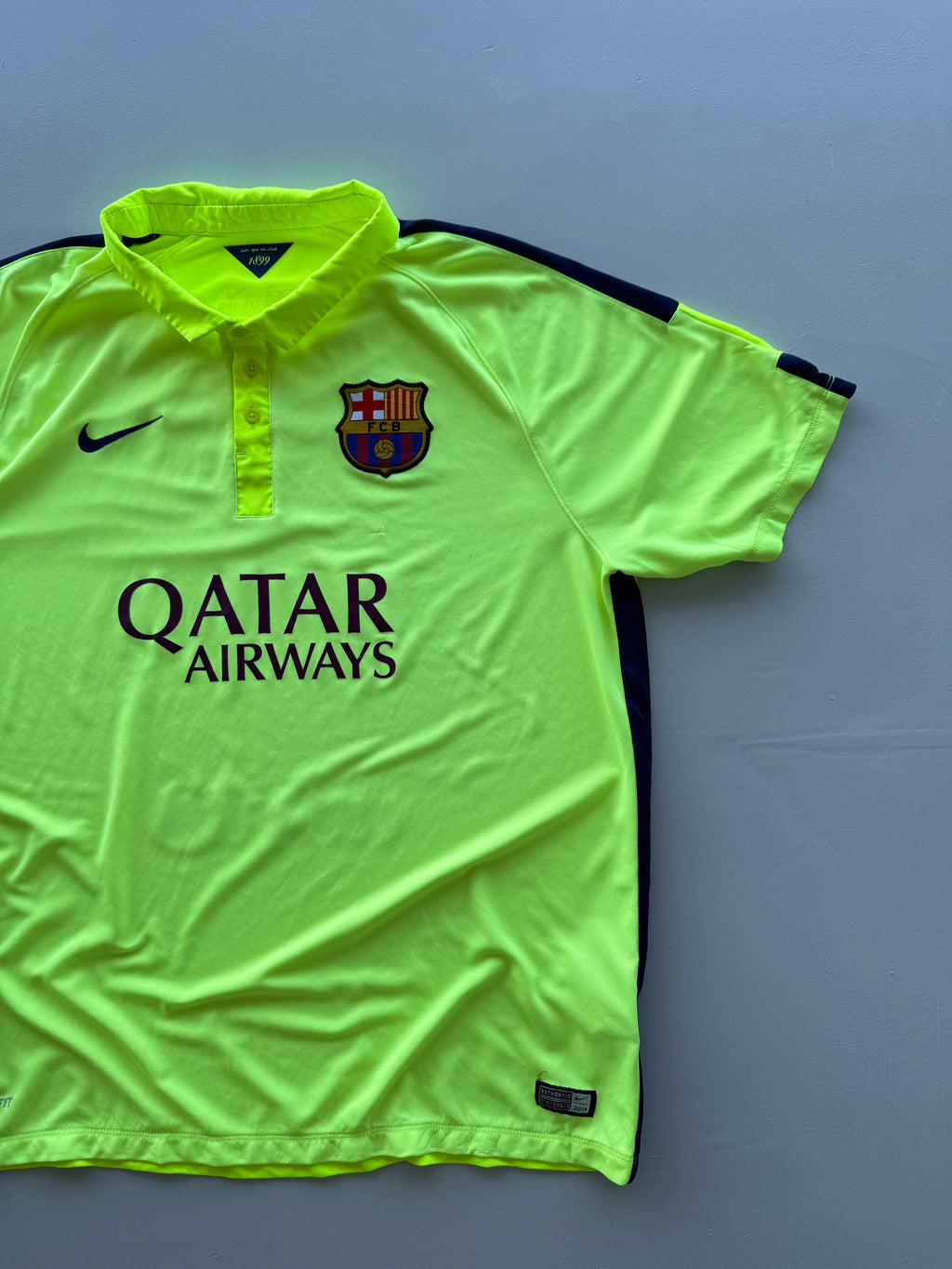 Nike FC Barcelona 2014 Away Vintage Football Shirt - XL