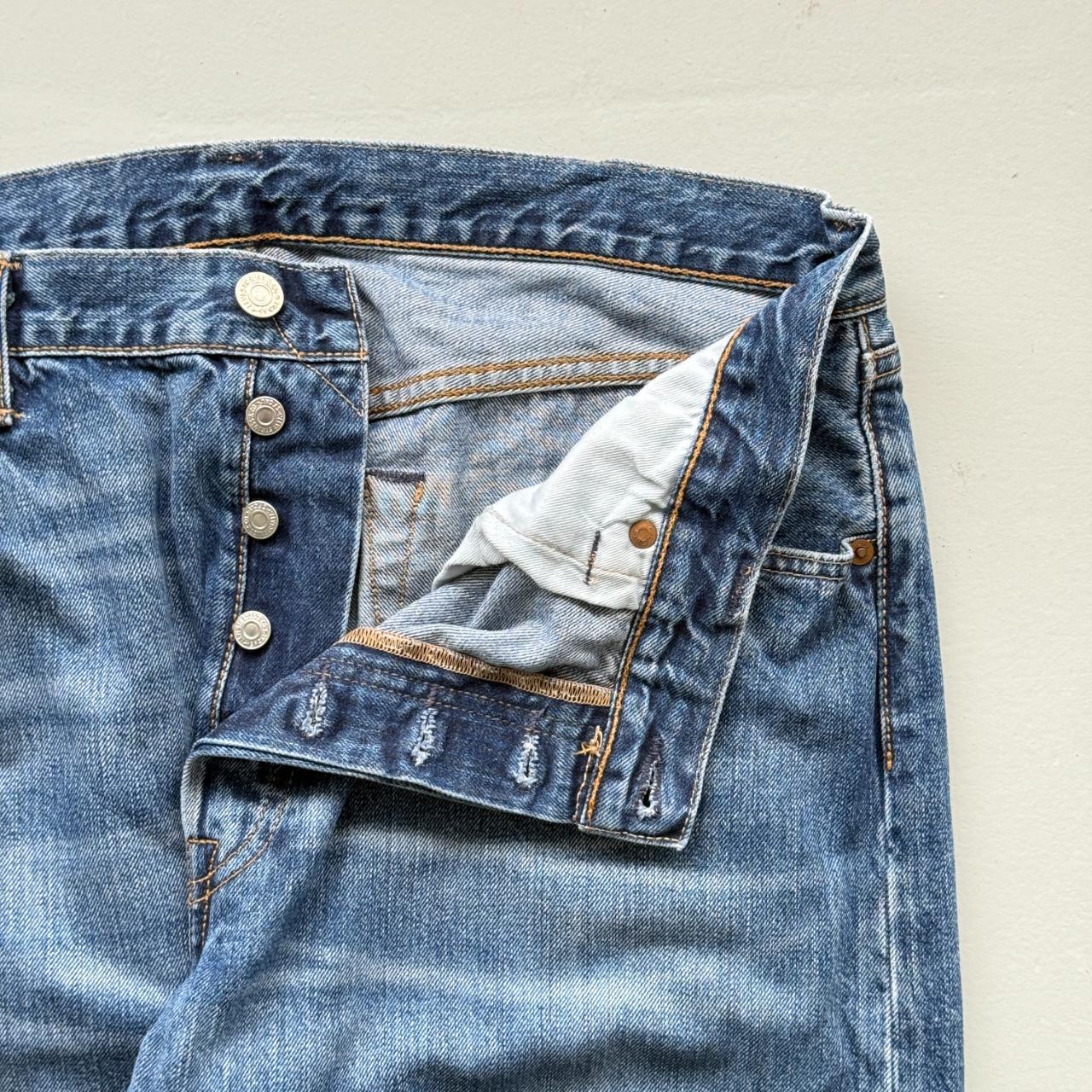 Blue Levi's 501 Denim Straight Leg 90's Vintage Jeans - 36” x 32”