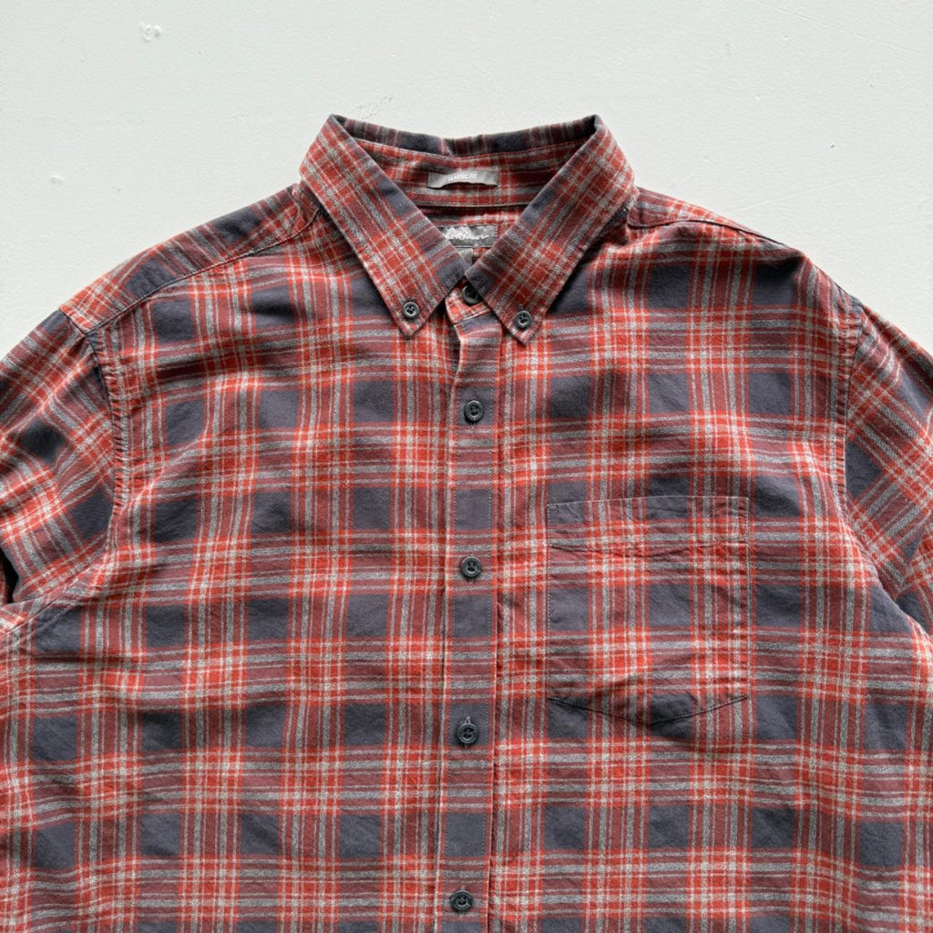 Red and Blue Checkered Eddie Bauer 90s Vintage Flannel Shirt - Large