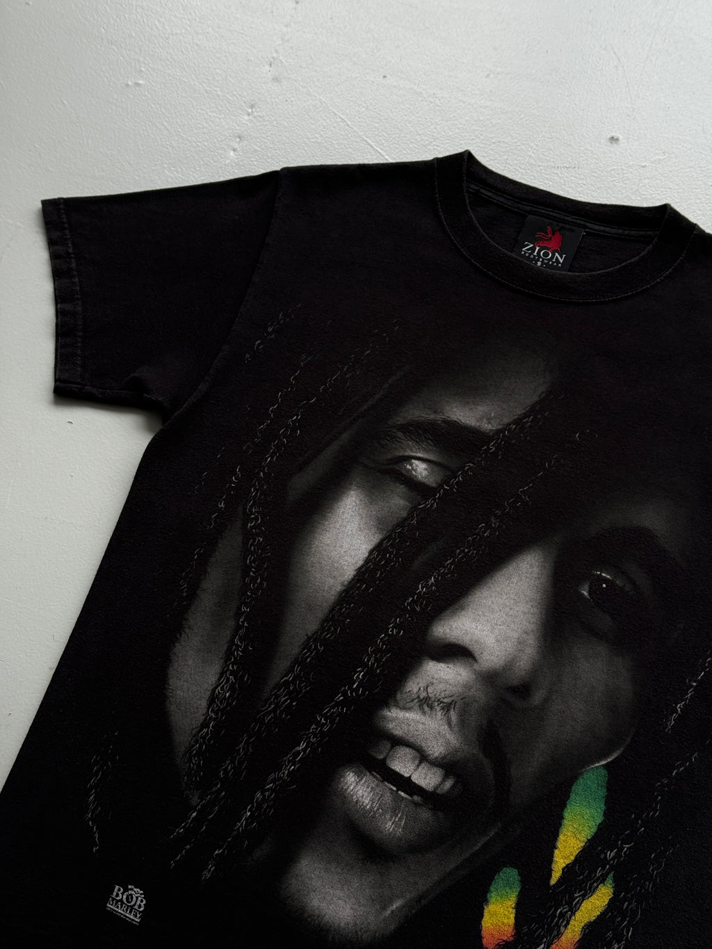 Black Bob Marley Big Face Graphic Vintage T-Shirt - Small