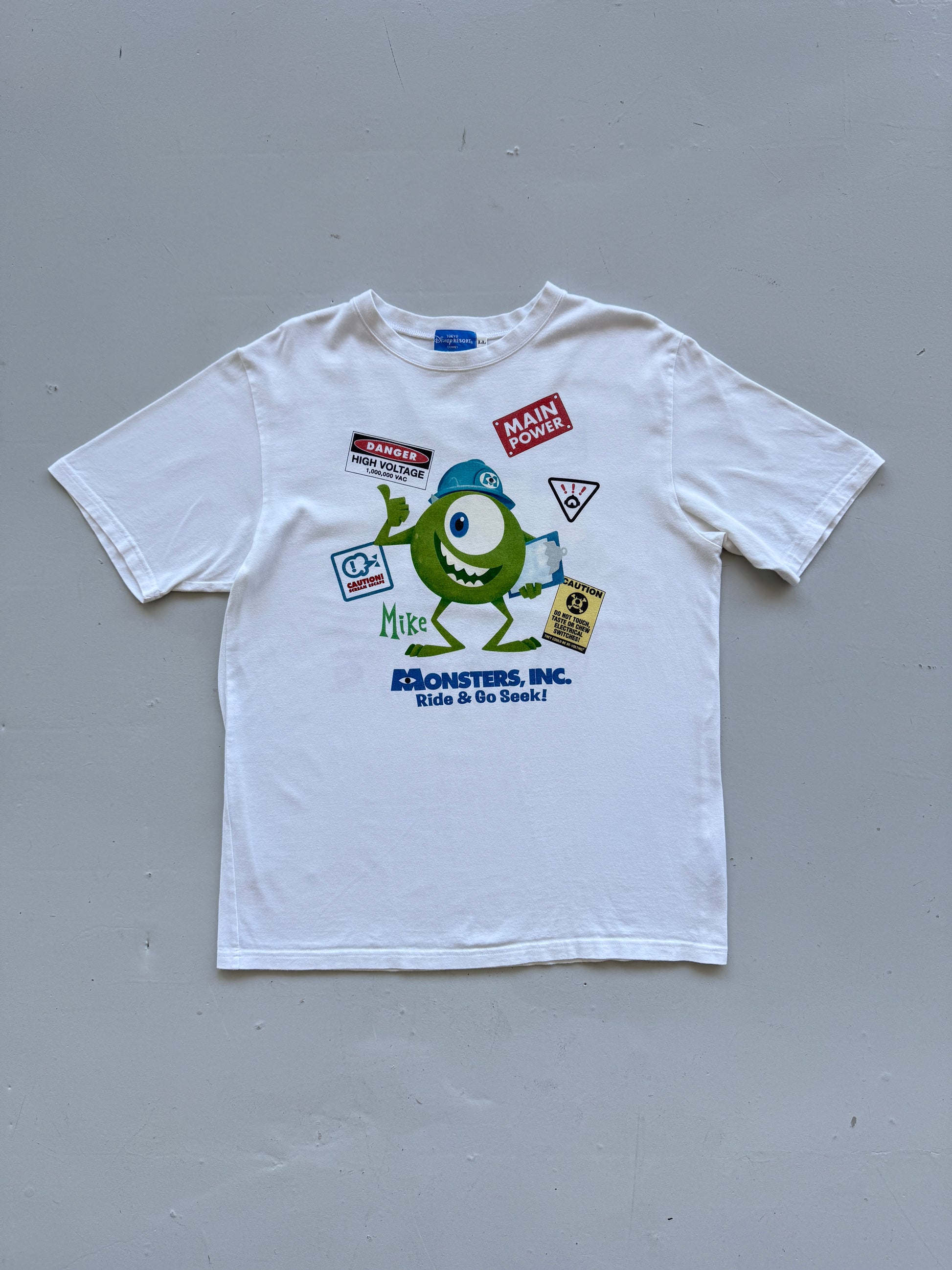 White Monsters Inc 00's Vintage Tokyo Disney Graphic T-Shirt - Large