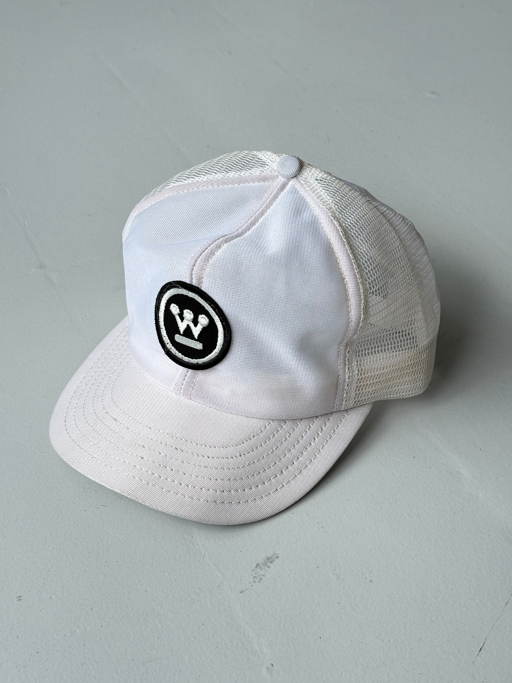 White W Graphic Vintage Canvas and Mesh SnapBack Trucker Cap