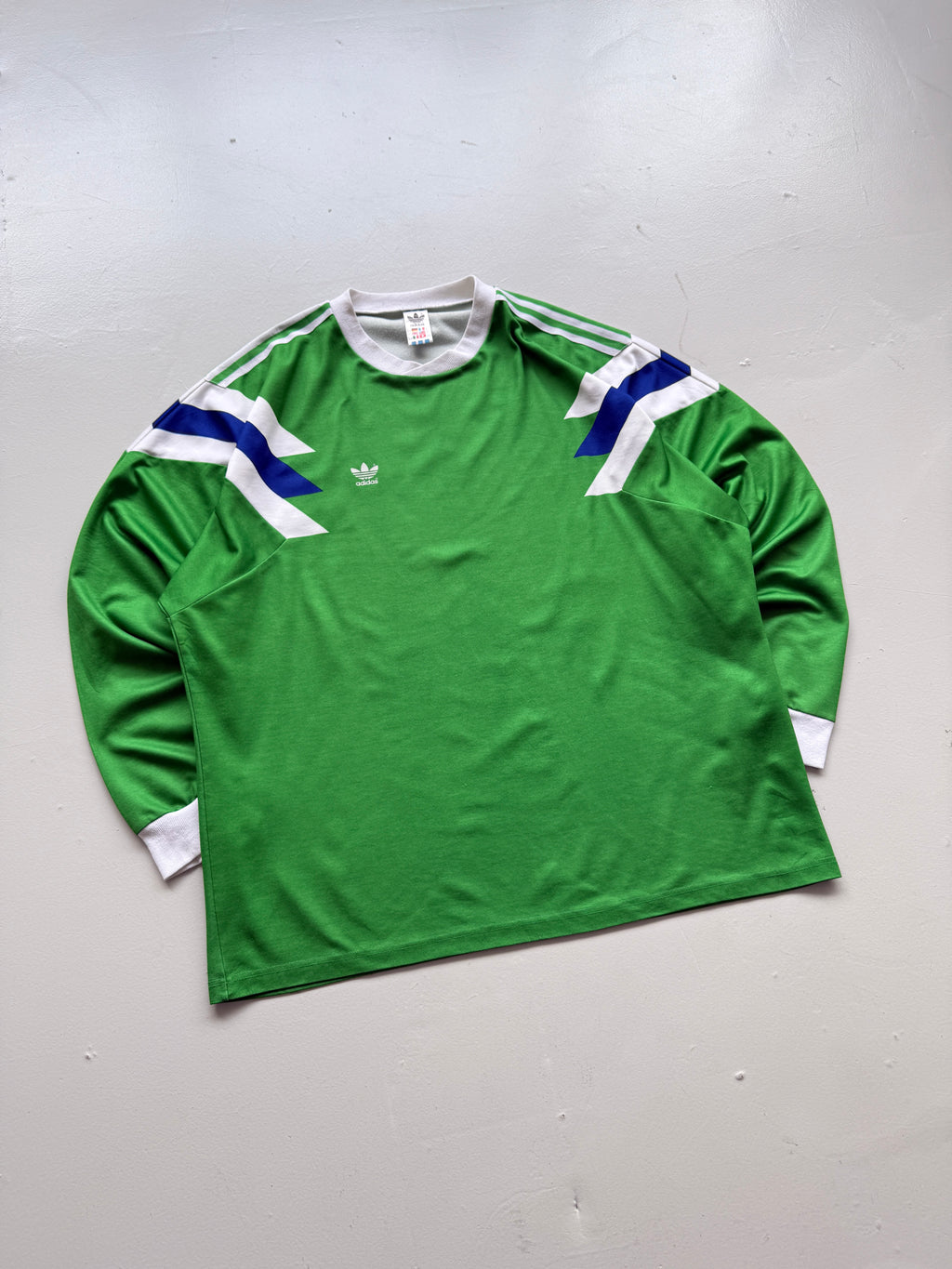 Adidas Blank 80's/Early 90's Vintage Long Sleeve Football Shirt - XL