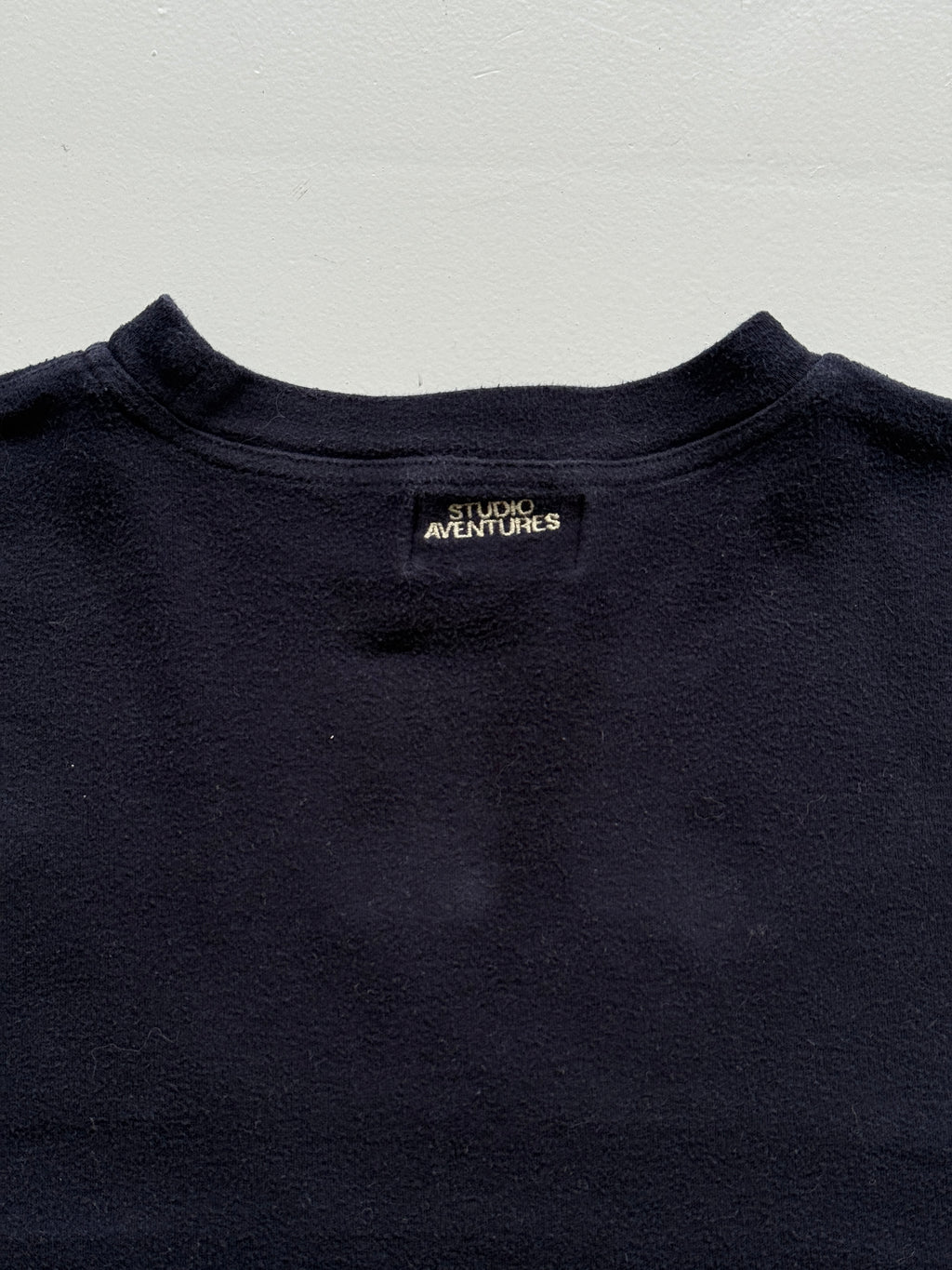 Studio Aventures Snoopy Peanuts 90's Vintage Sweatshirt - Medium