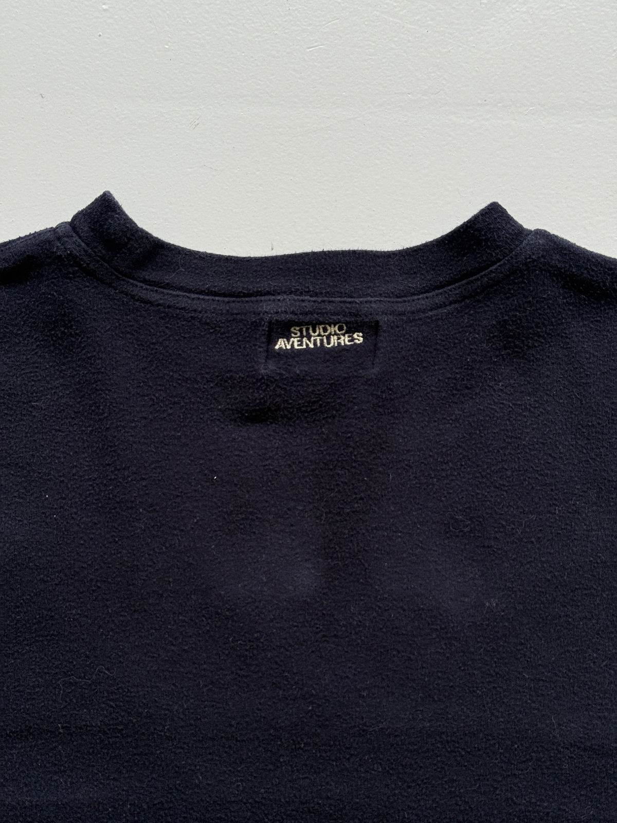 Studio Aventures Snoopy Peanuts 90's Vintage Sweatshirt - Medium