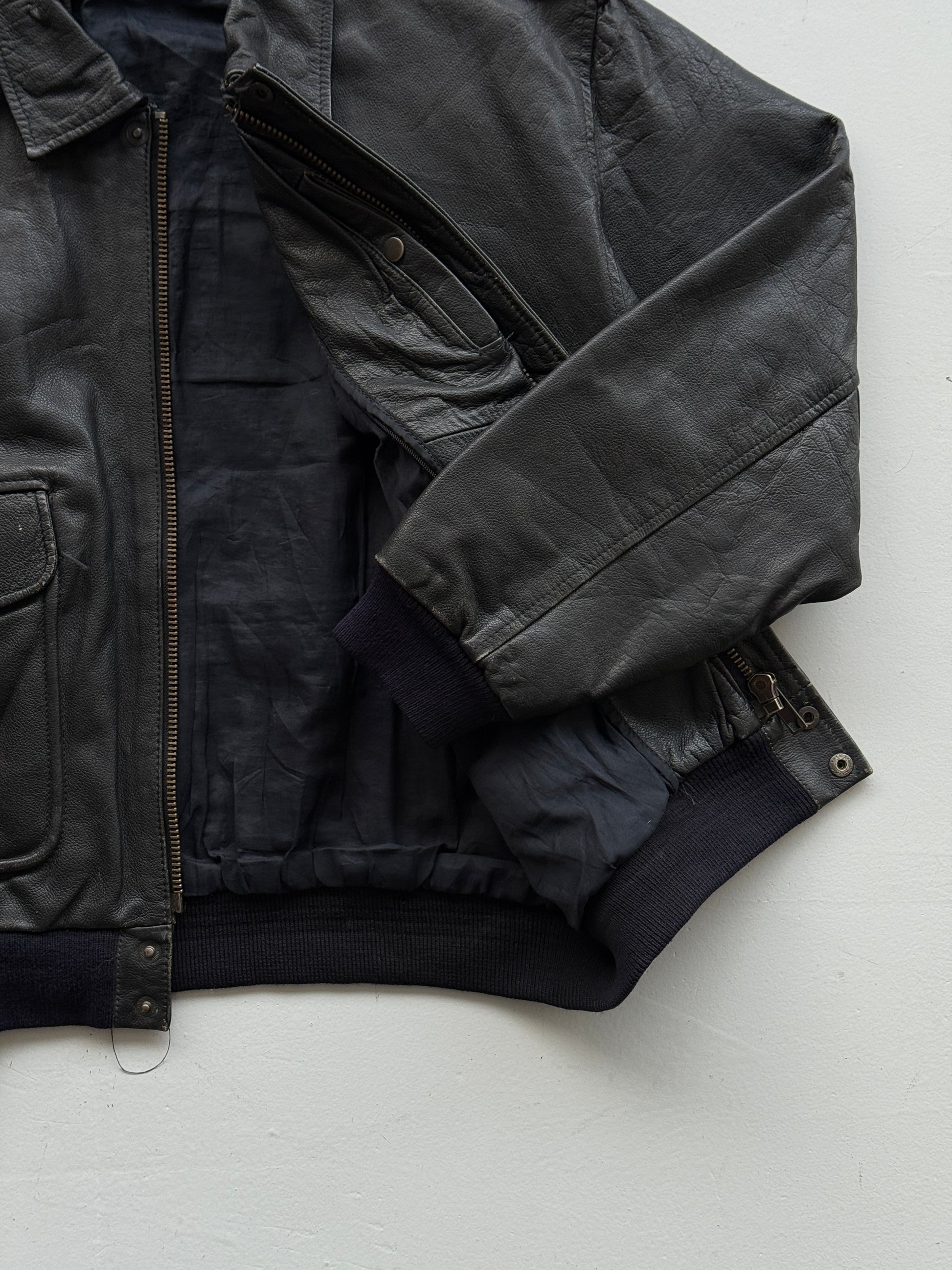 Black A2 Leather Vintage Aviation 90s Bomber Jacket - XL