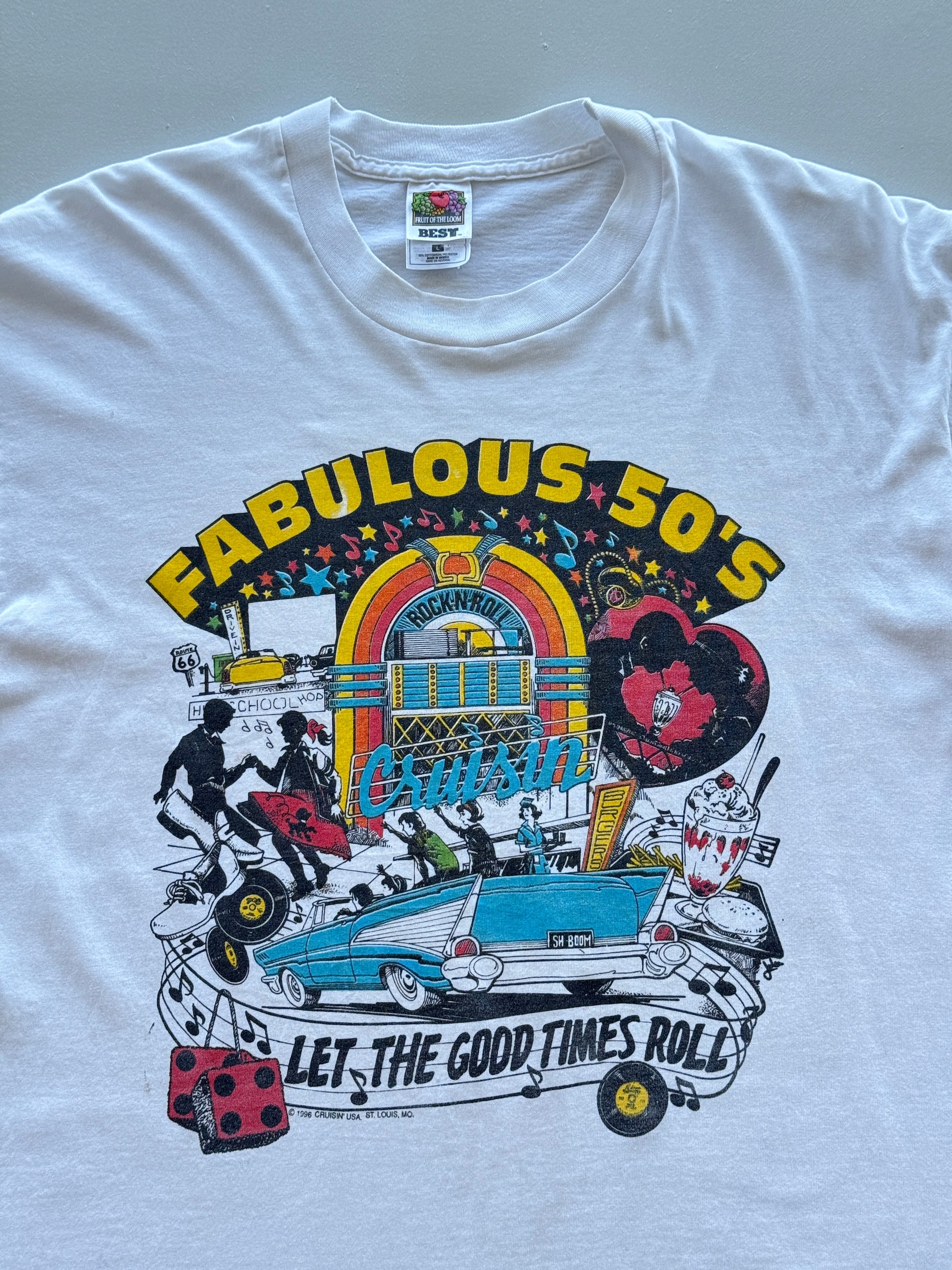 Fruit of the Loom Fabulous 50s Cruisin 90s Vintage Single Stitch T-Shirt - Large