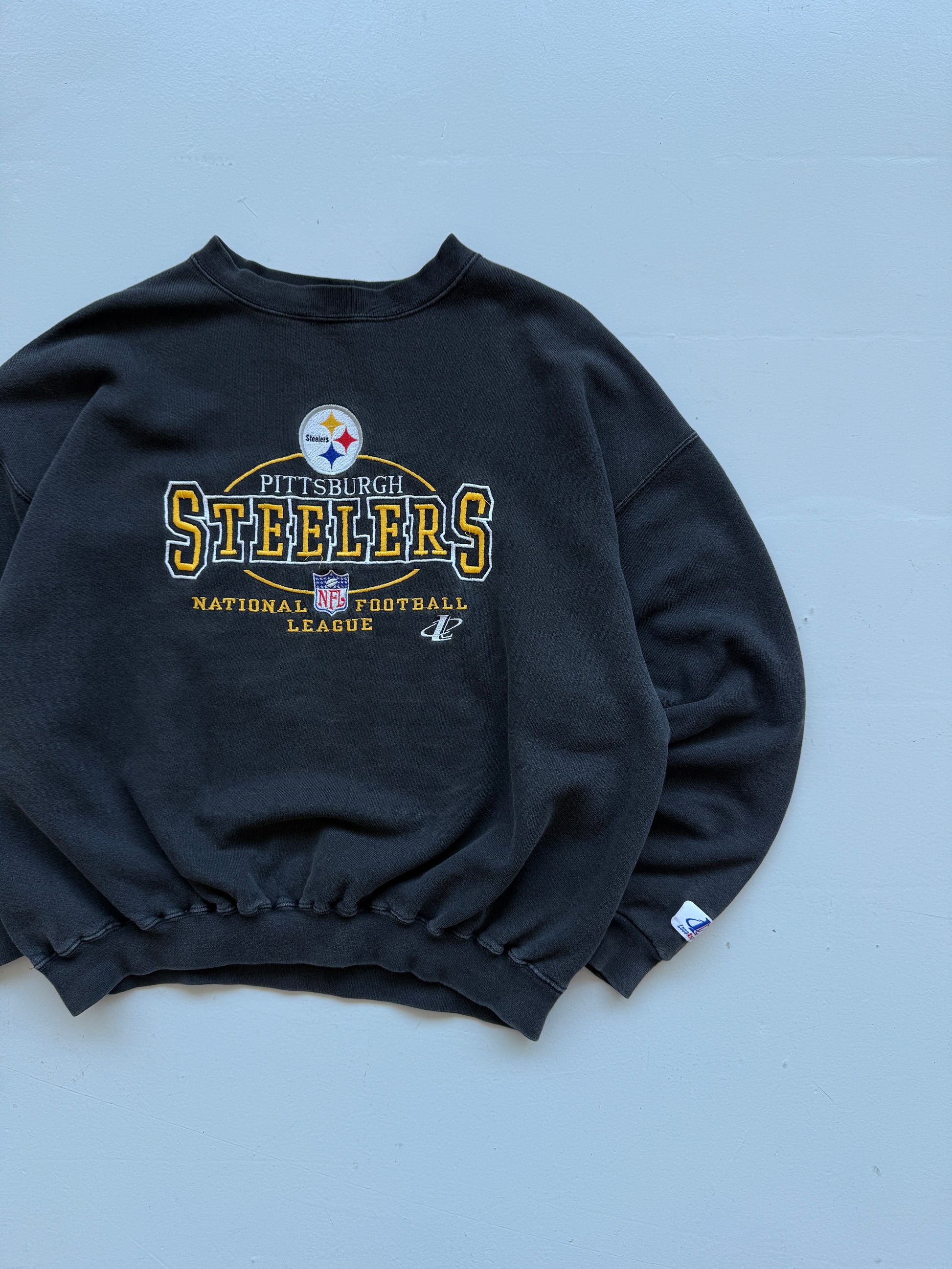 Faded Black Pittsburgh Steelers 90's Vintage Graphic Sweatshirt - Medium